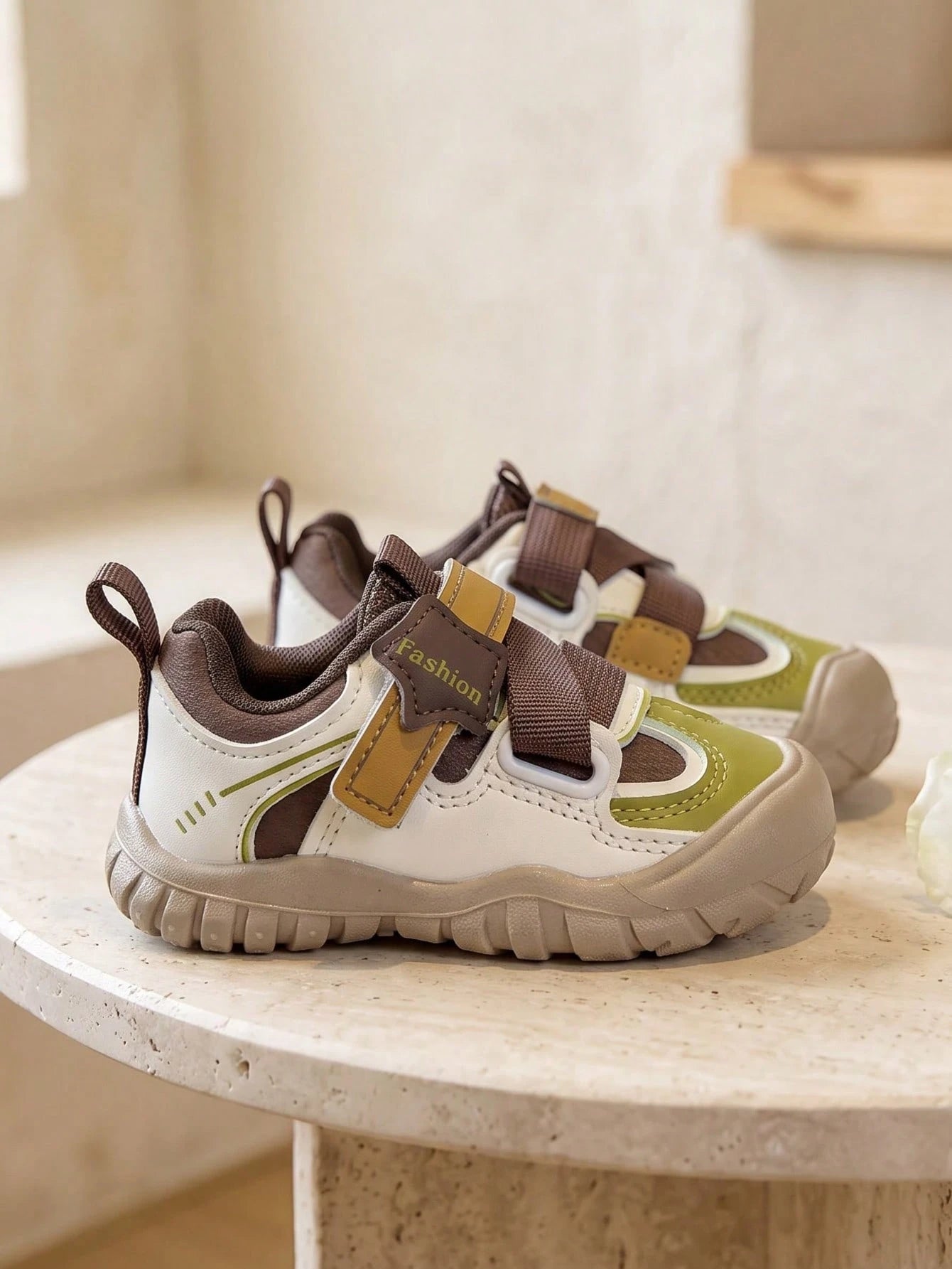 Retro Color-Block Anti-Collision Toe Design, Outdoor Casual Style