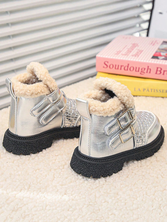 1 Pair Baby Boots With Soft Fuzzy Design At Ankle