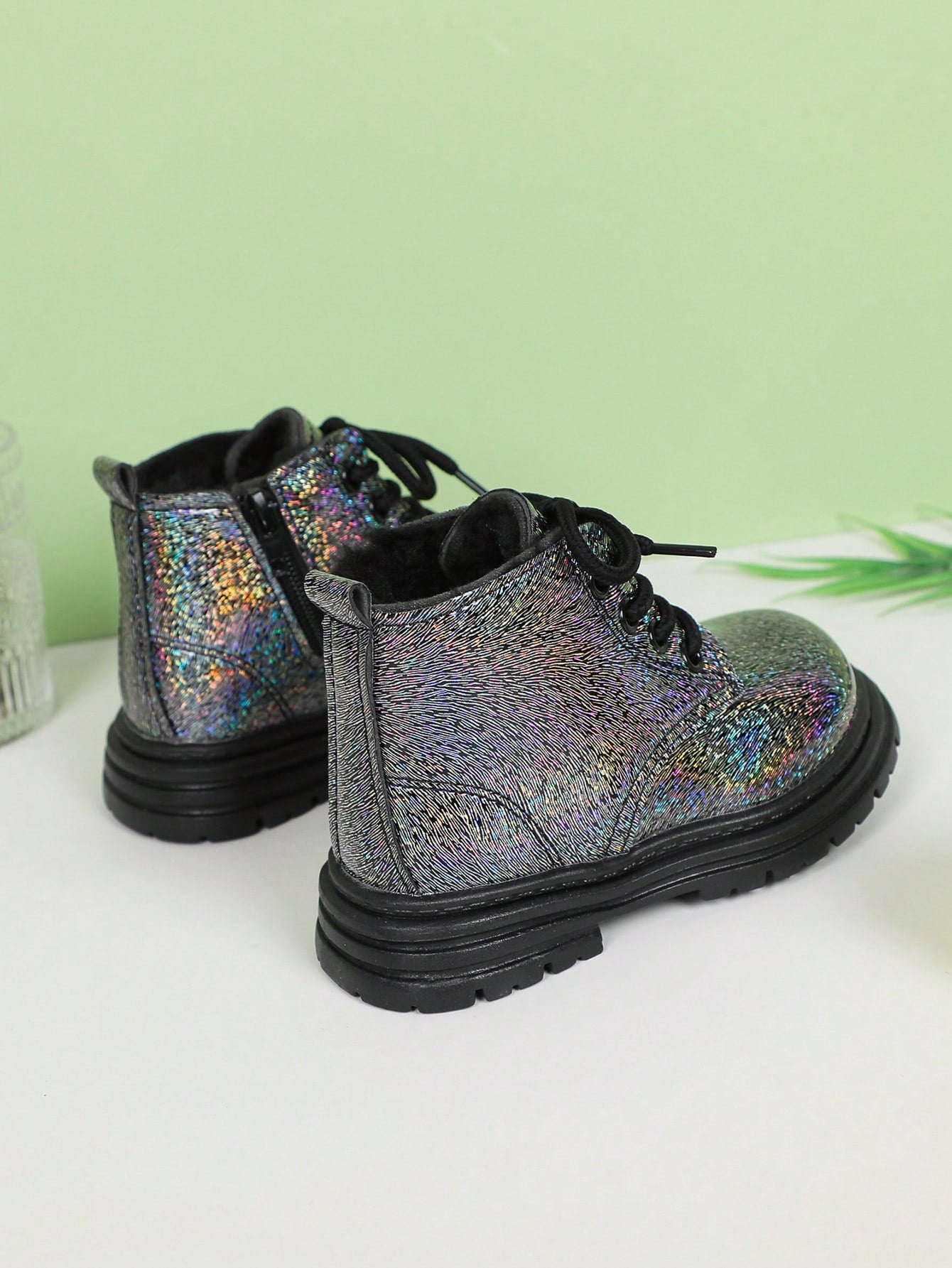 1 Pair Fashionable Classic Round Toe PU Shiny Cute Princess Boots