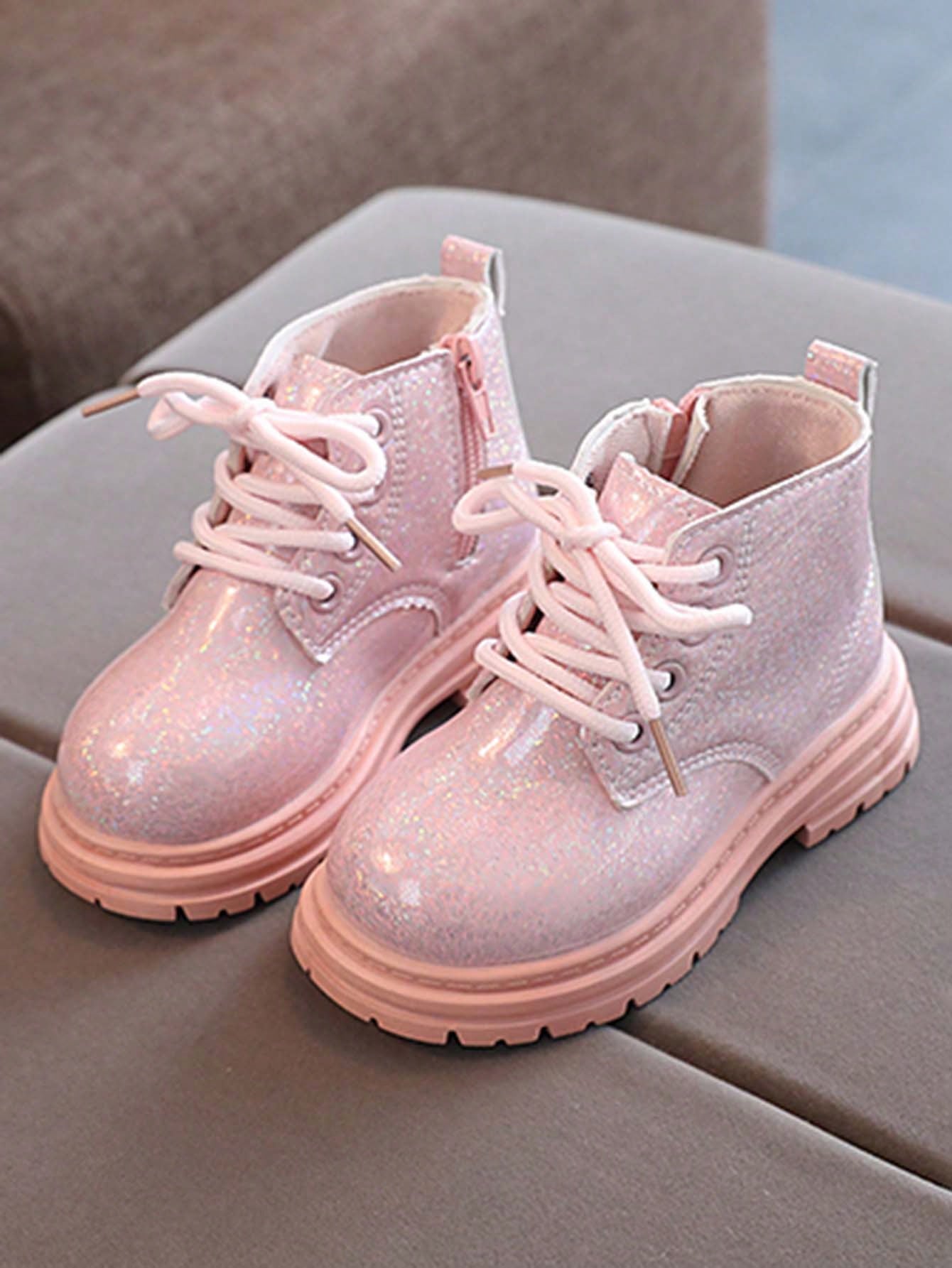 1 Pair Fashionable Classic Round Toe PU Shiny Cute Princess Boots Pink 2