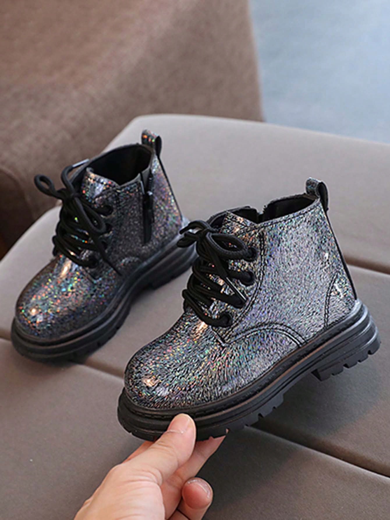 1 Pair Fashionable Classic Round Toe PU Shiny Cute Princess Boots