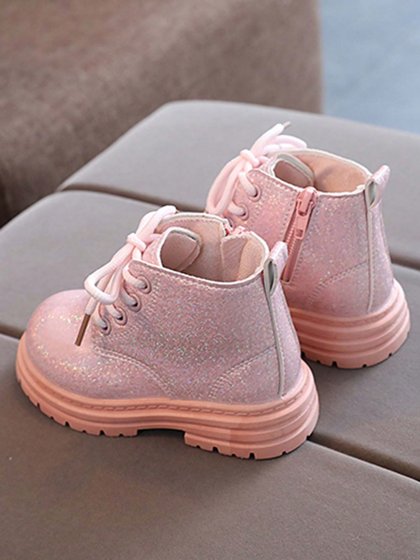 1 Pair Fashionable Classic Round Toe PU Shiny Cute Princess Boots