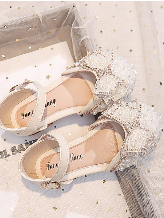1 Pair Girls' New Bowknot Princess Pearl Crystal Soft Bottom Closed Toe Sandals