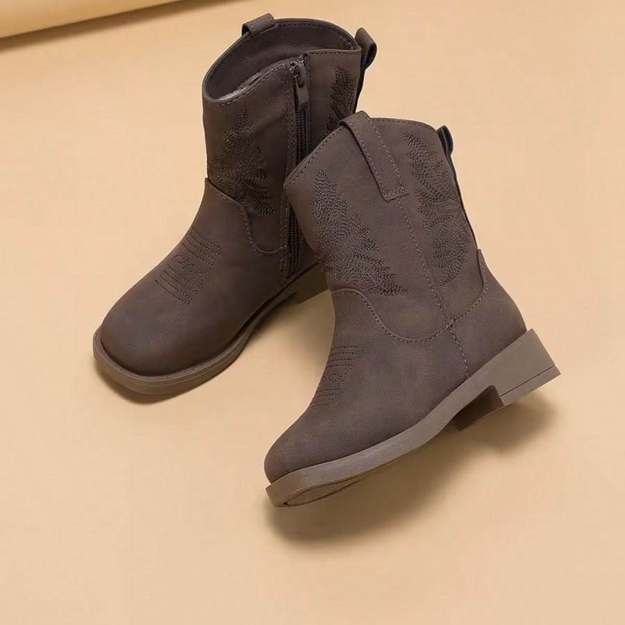 Embroidery Design, Soft & Comfortable, Non-Slip Rubber Sole, Dirt-Resistant Boots