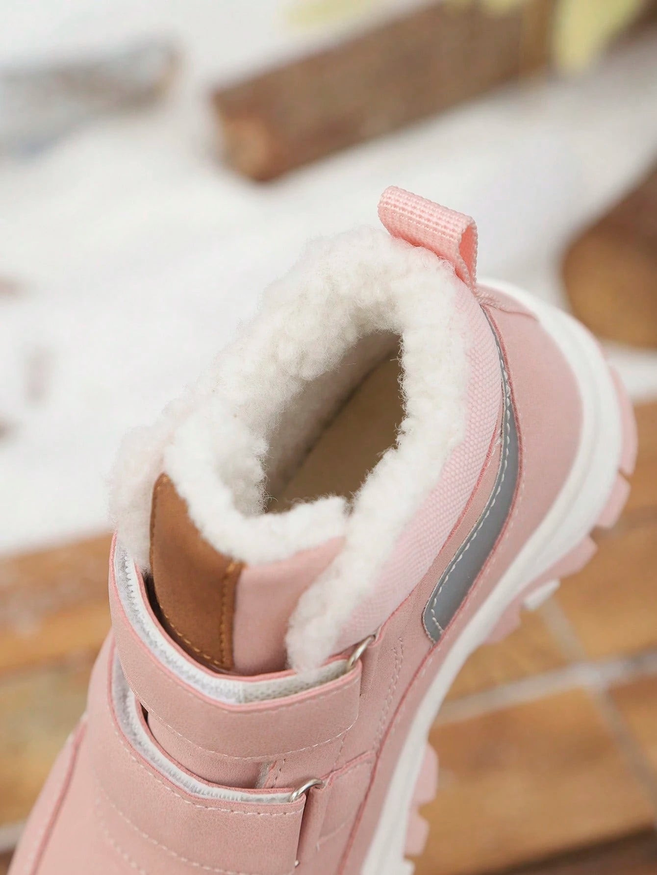 1 Pair Kids High-Top Flat Comfortable Warm Thermal-Lined Snow Boots