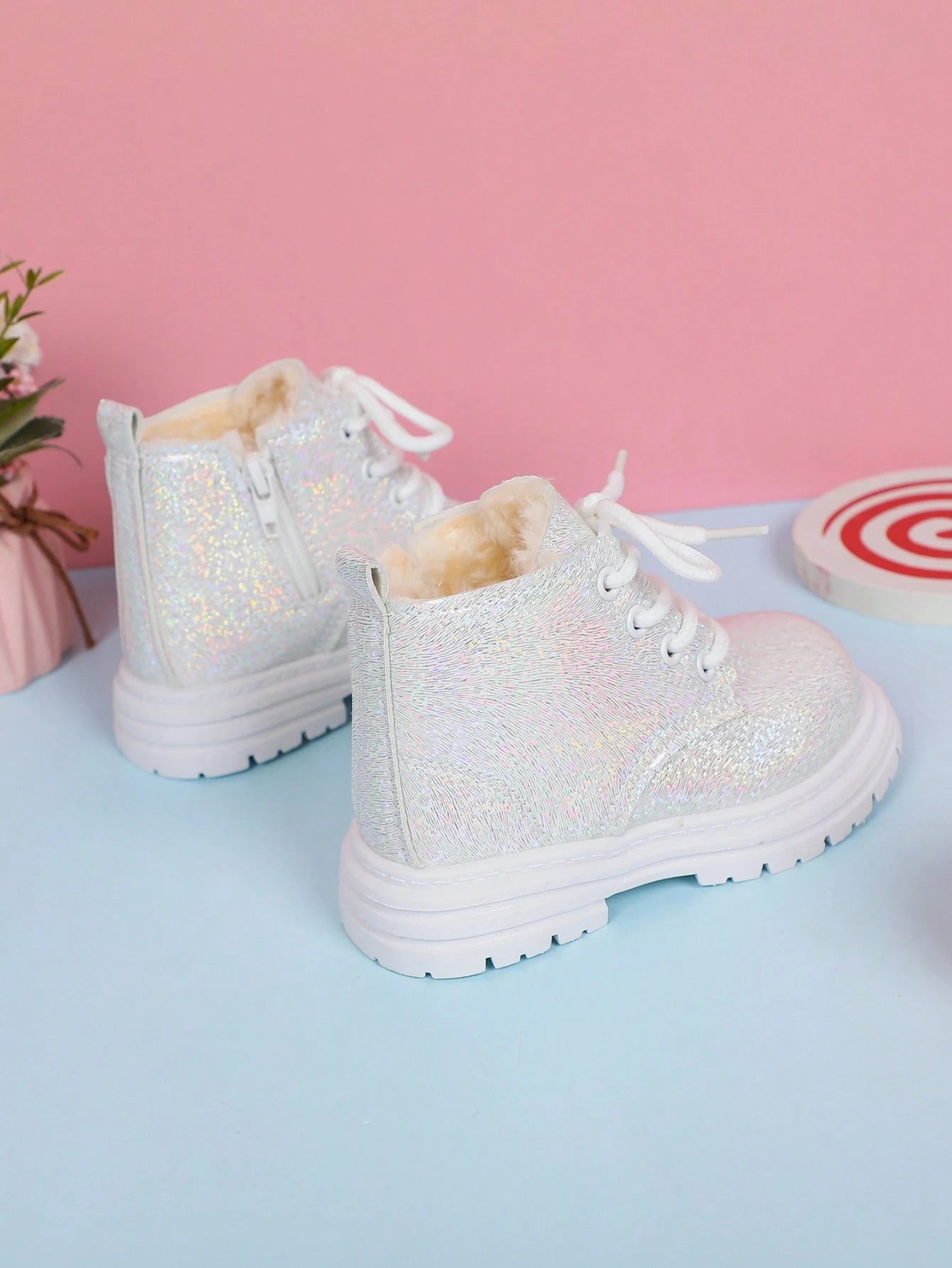 1 Pair Fashionable Classic Round Toe PU Shiny Cute Princess Boots