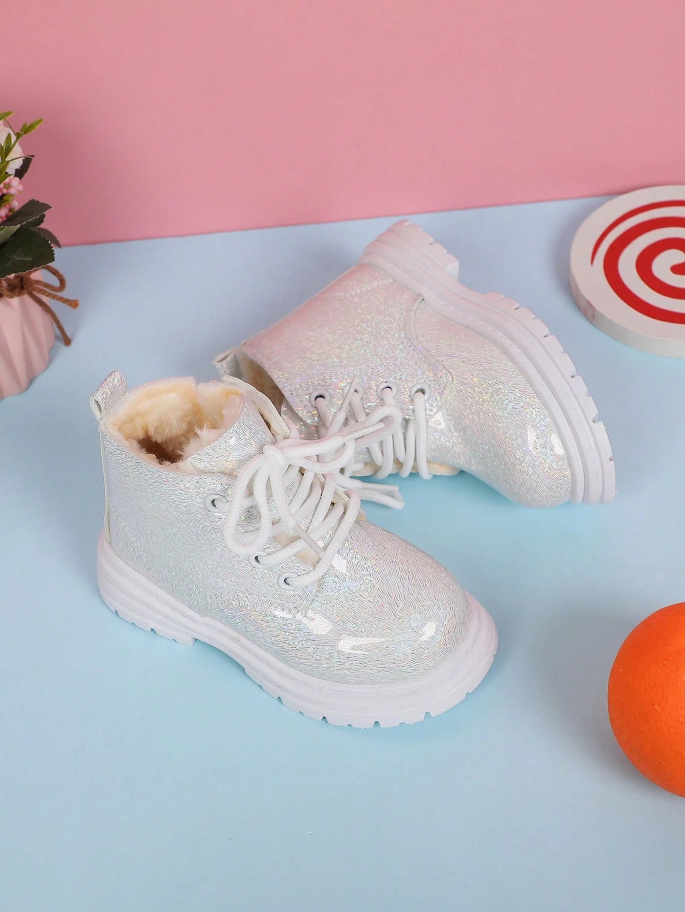 1 Pair Fashionable Classic Round Toe PU Shiny Cute Princess Boots