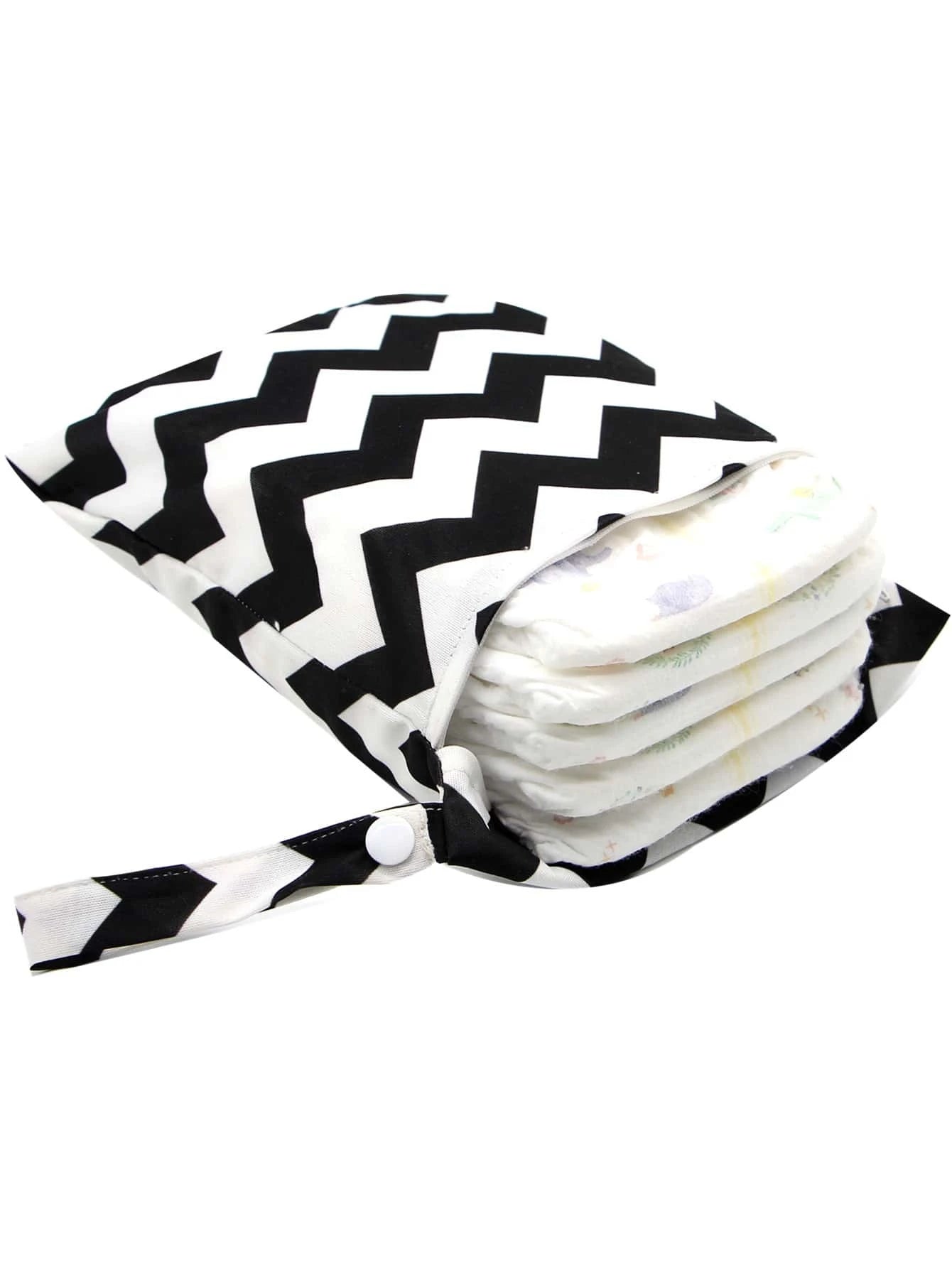 1pc Cartoon Graphic Diaper Bag Black & White