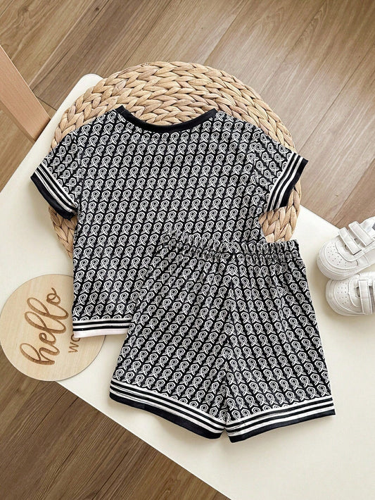 Boys/Girls Print Block Short Sleeve T-Shirt And Elastic Waist Shorts Set