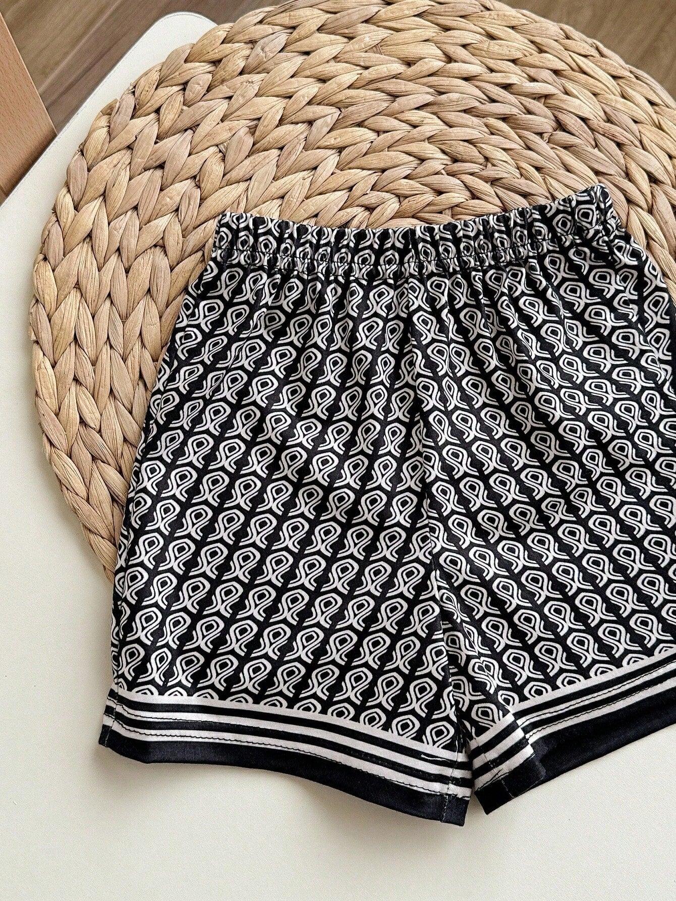 Boys/Girls Print Block Short Sleeve T-Shirt And Elastic Waist Shorts Set