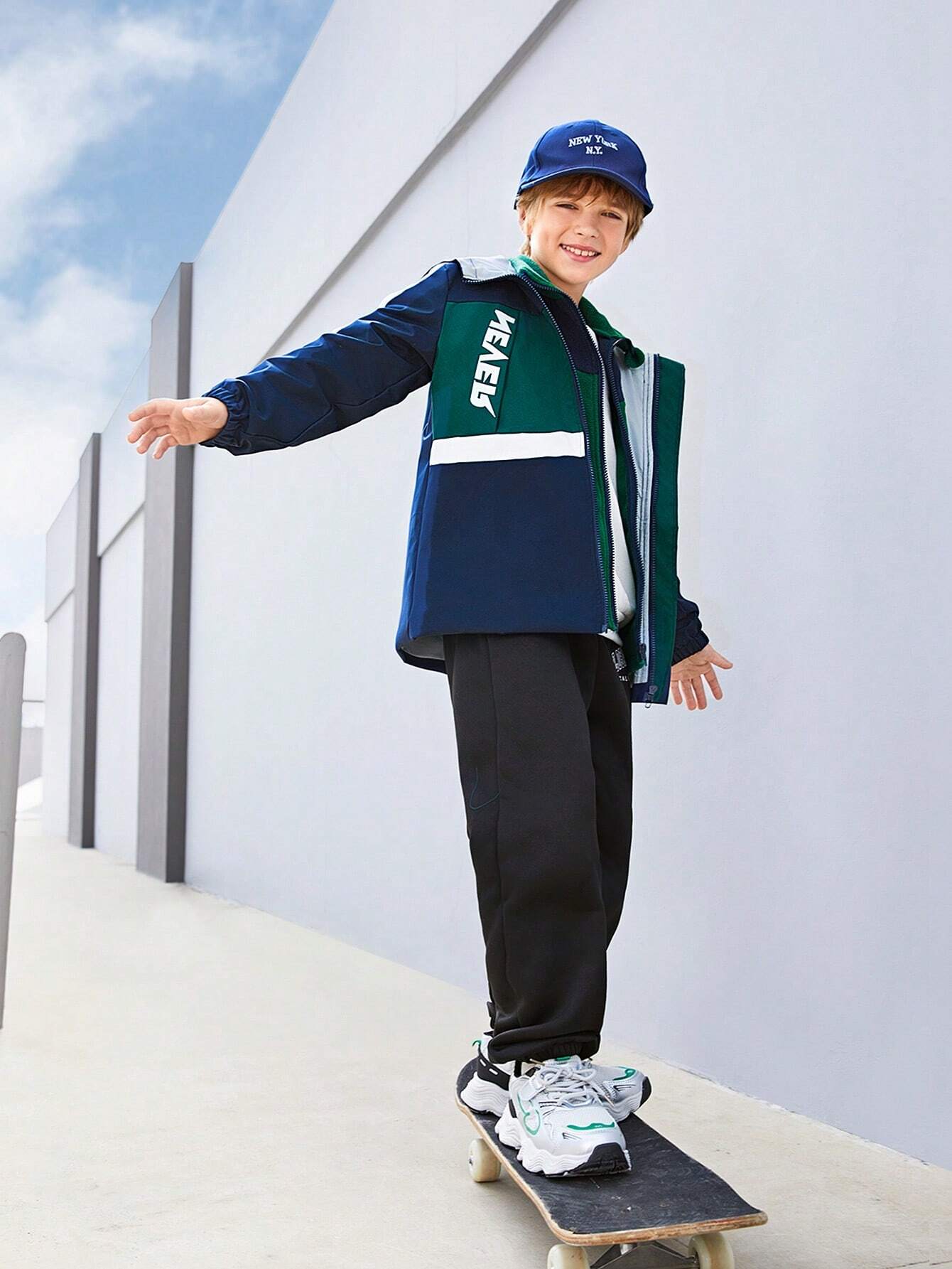2pcs Boys' Set: Jacket + Vest Combination, Multi-Color Patchwork