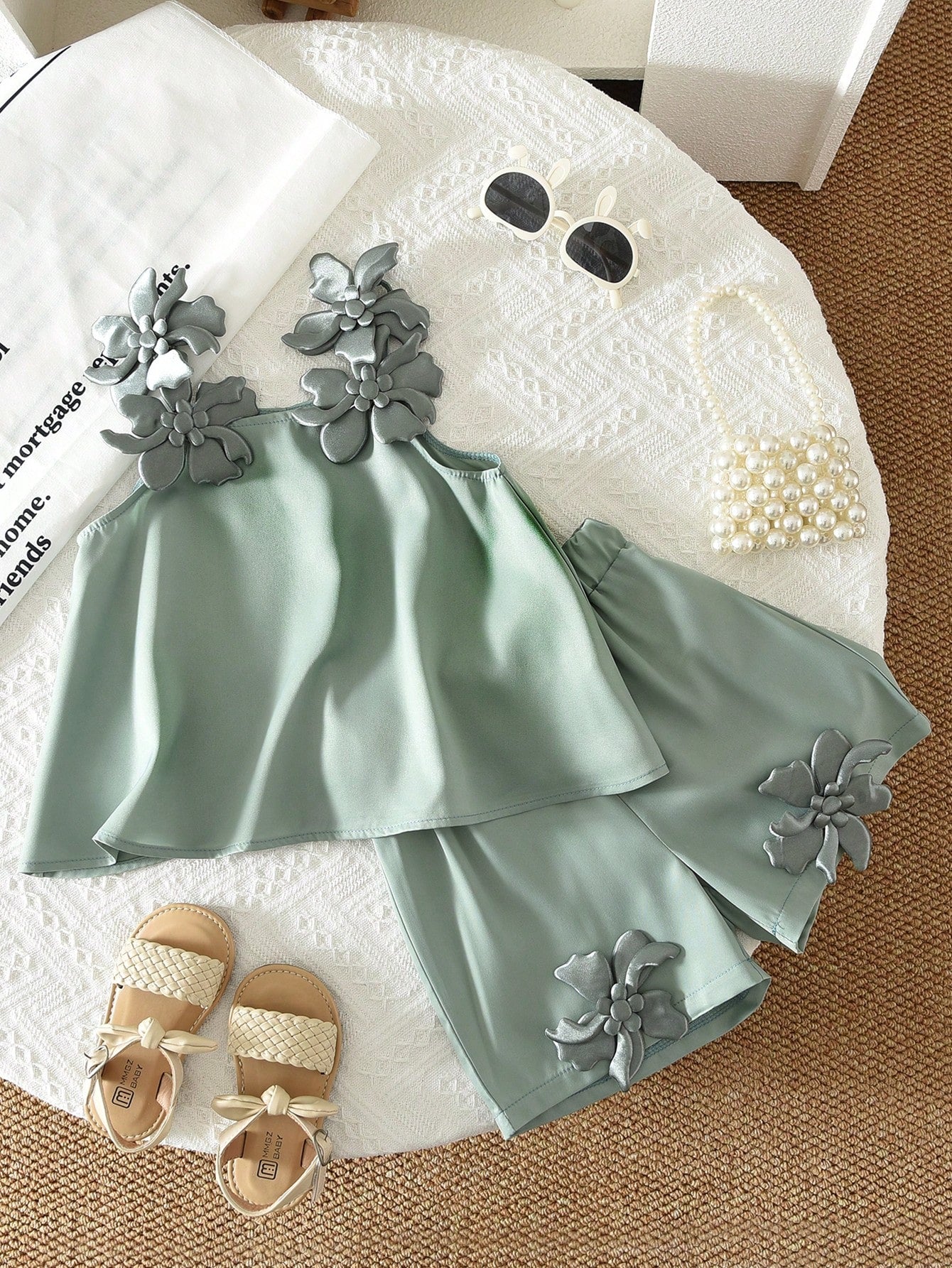 2pcs/Set Girls' Summer Outfit, Floral Embellished Camisole And Shorts