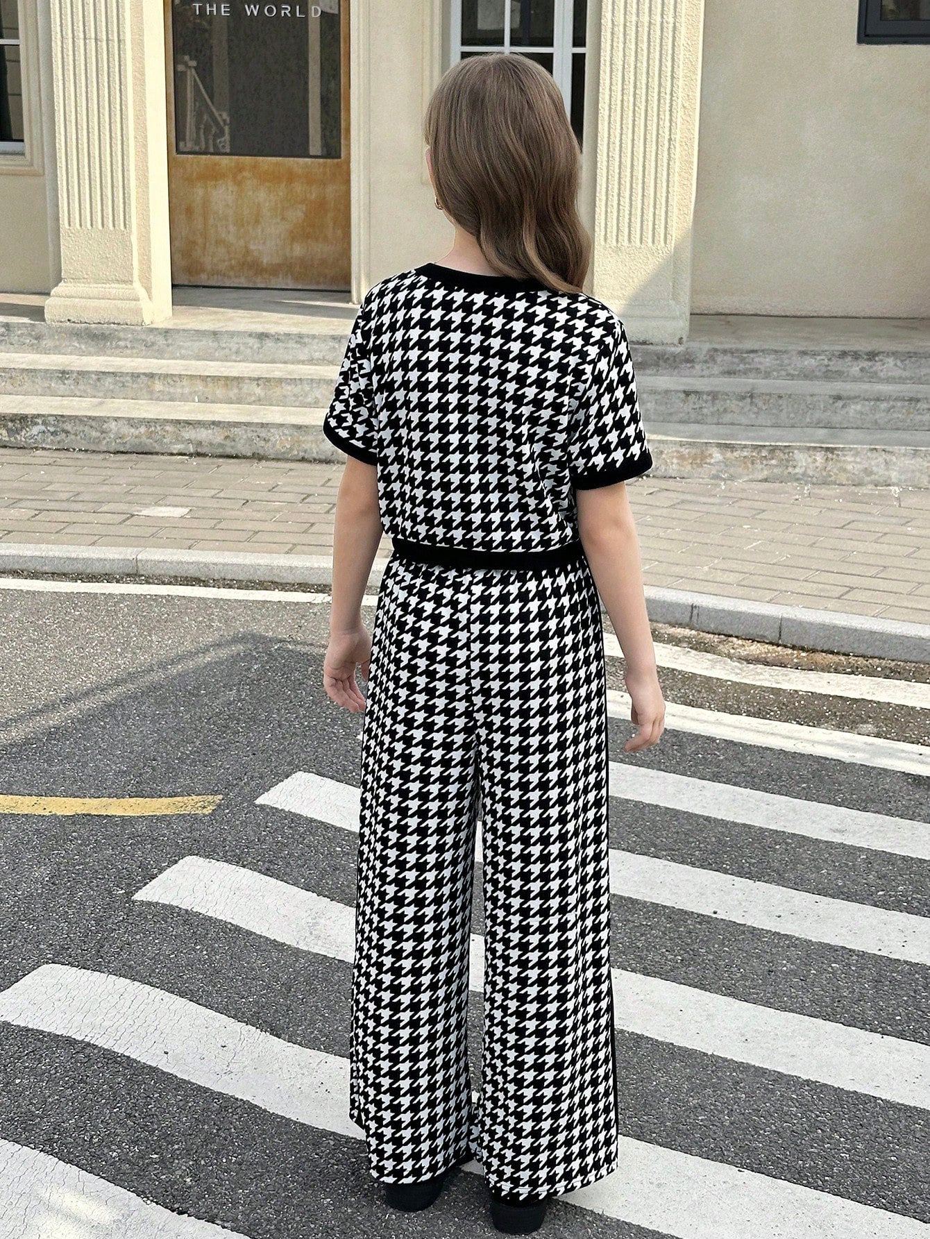 Tween Girl Houndstooth Pearl Button Top And Straight Leg Pants Set
