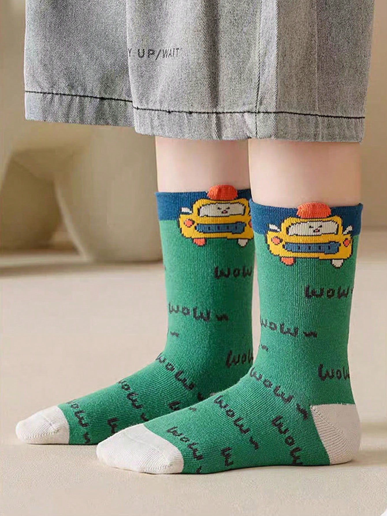 Pairs Cartoon Car & Train Pattern Mid-Calf Socks