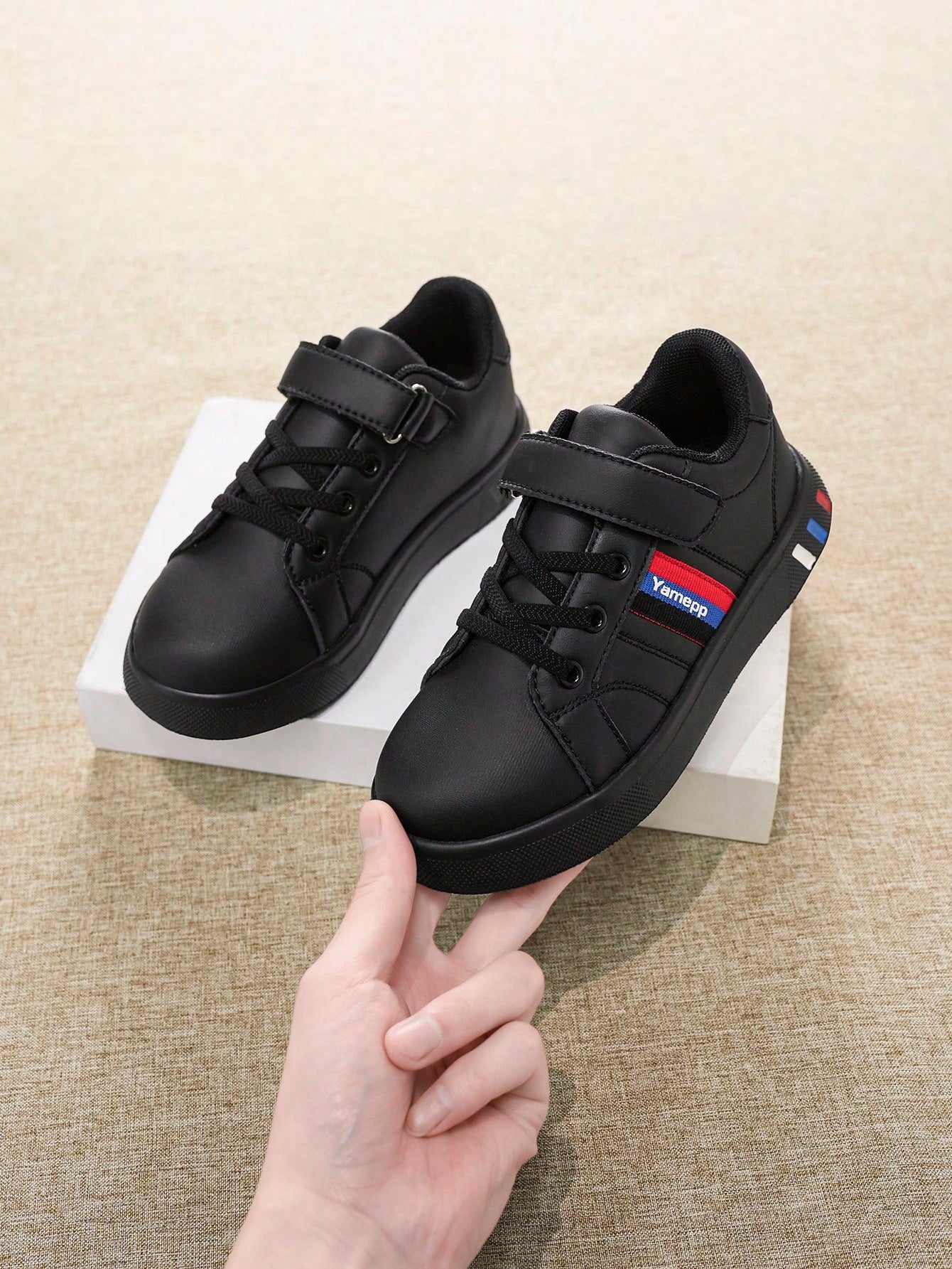 Elastic And Soft Patchwork Design Shoes