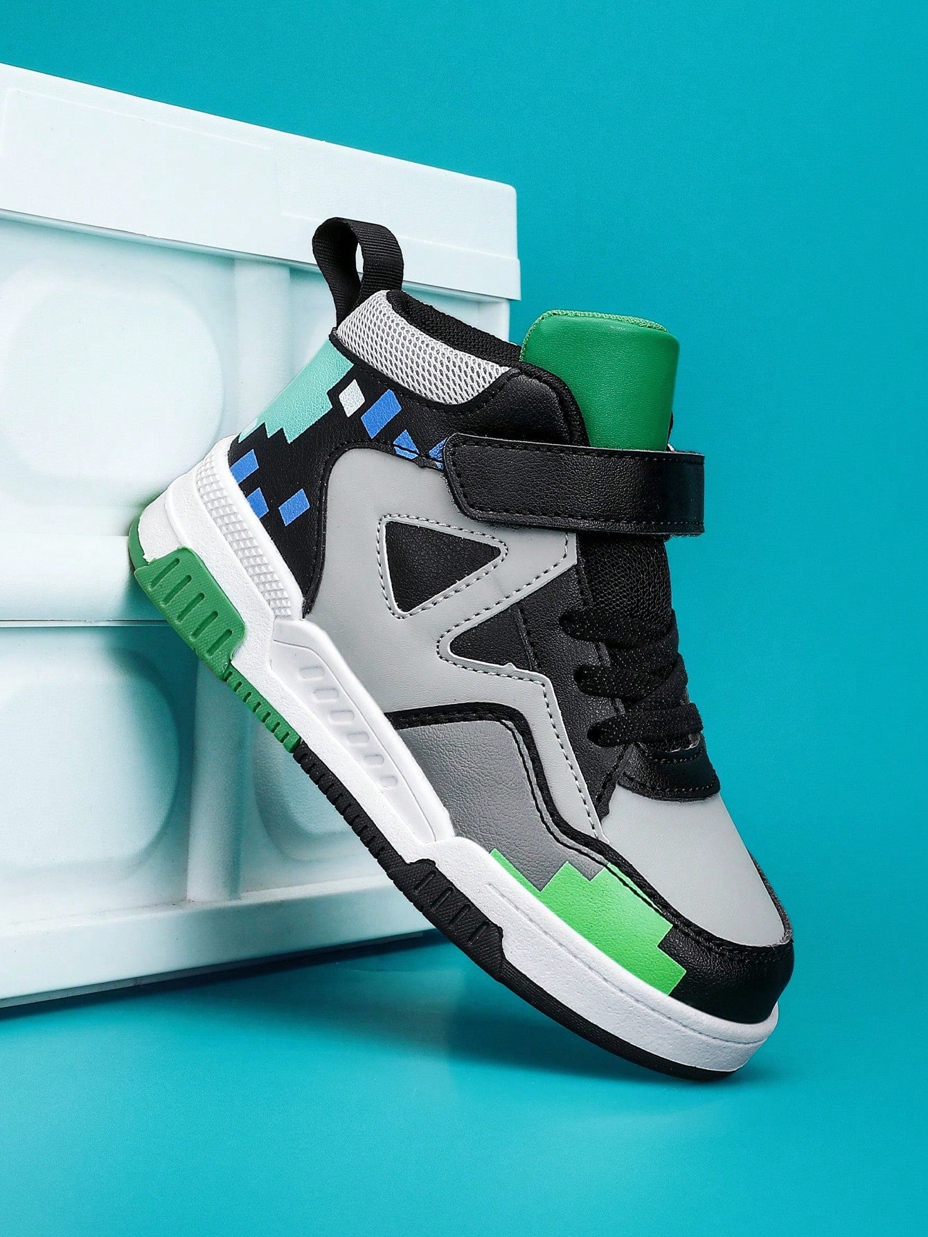 Mid-Top Canvas Sneakers, Non-Slip Sole Design