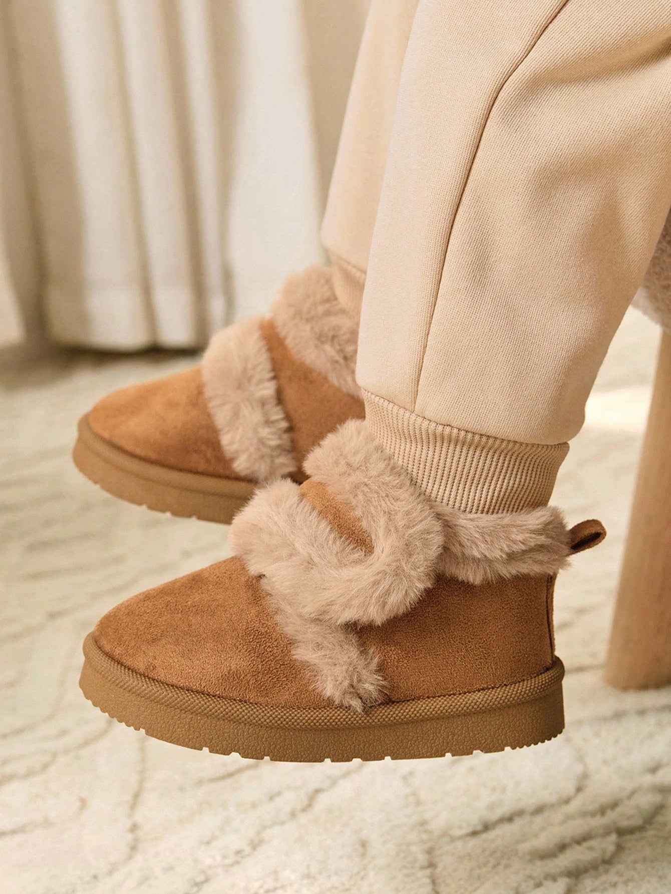 Faux Fur Hook And Loop Flat Casual Comfortable Warm Lined Boots
