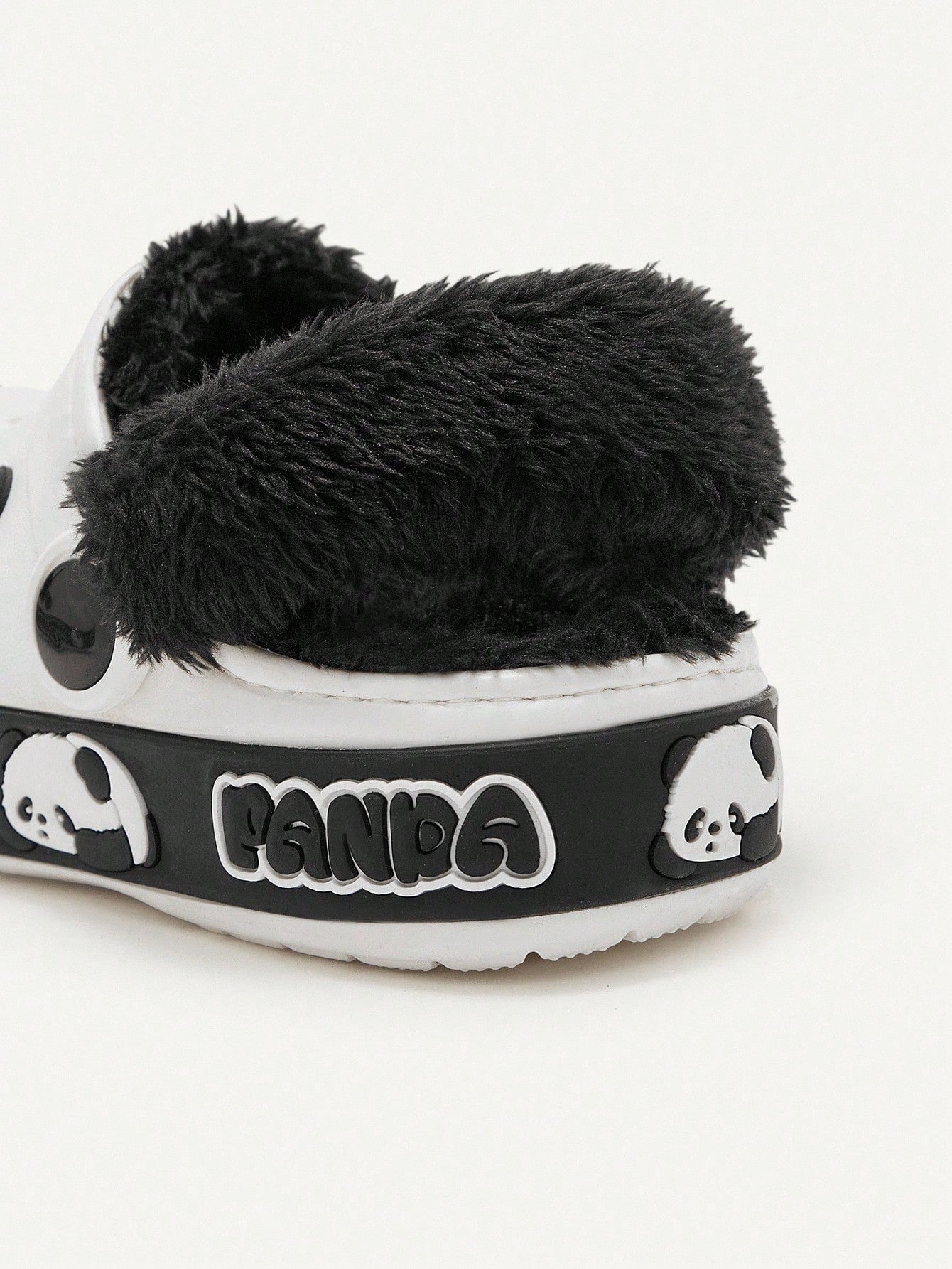 Cozy Pixies 1 Pair Cartoon Panda Design Warm Plush Anti-Slip Indoor Slippers