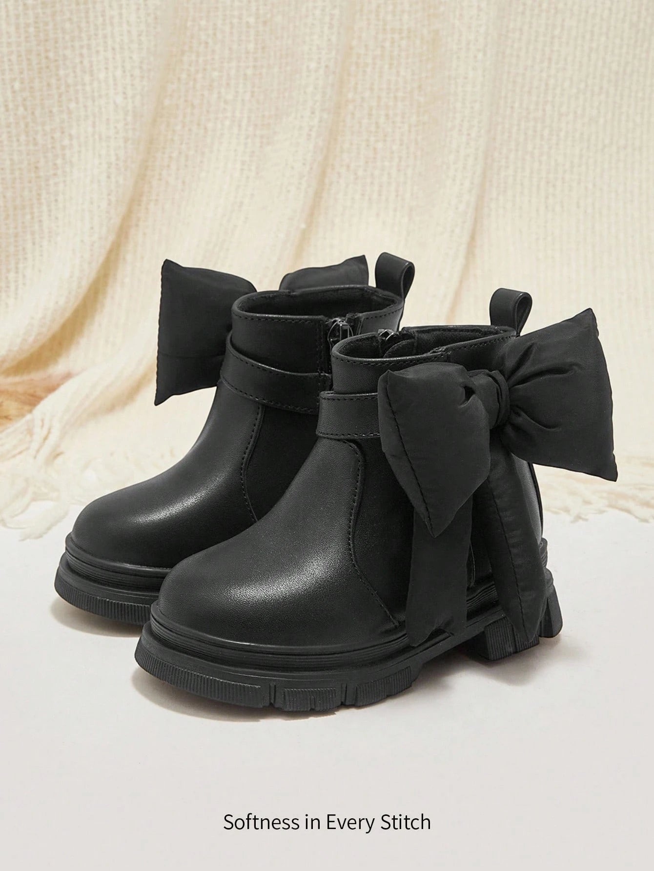 1 Pair Fashion Versatile Casual Large Bow Style Durable Comfortable Flat Lace-Up Baby Ankle Boots Black