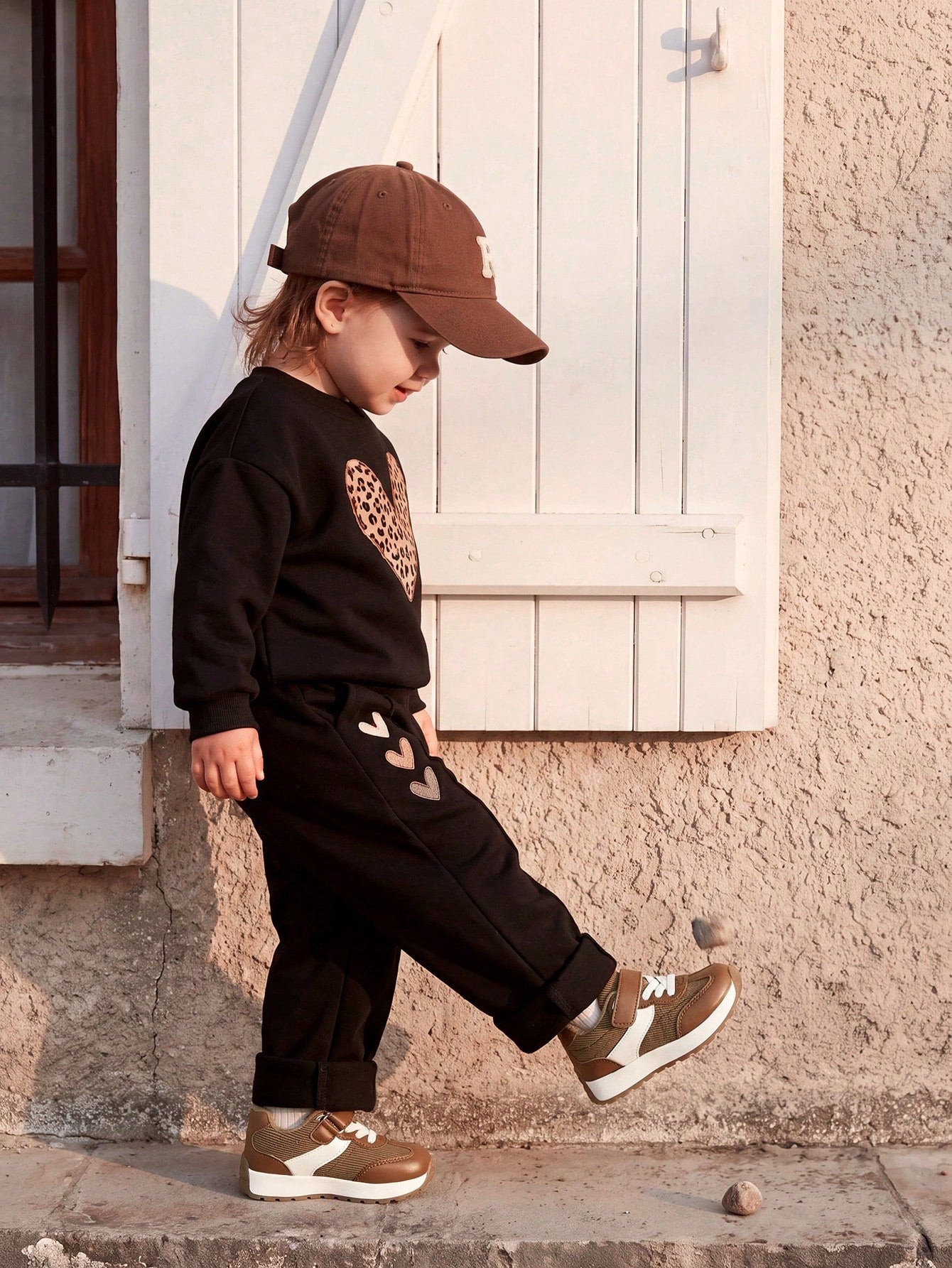 Brown Corduroy Velvet Boys Pastoral Soft Bottom Flat Bottom Baby Sneakers