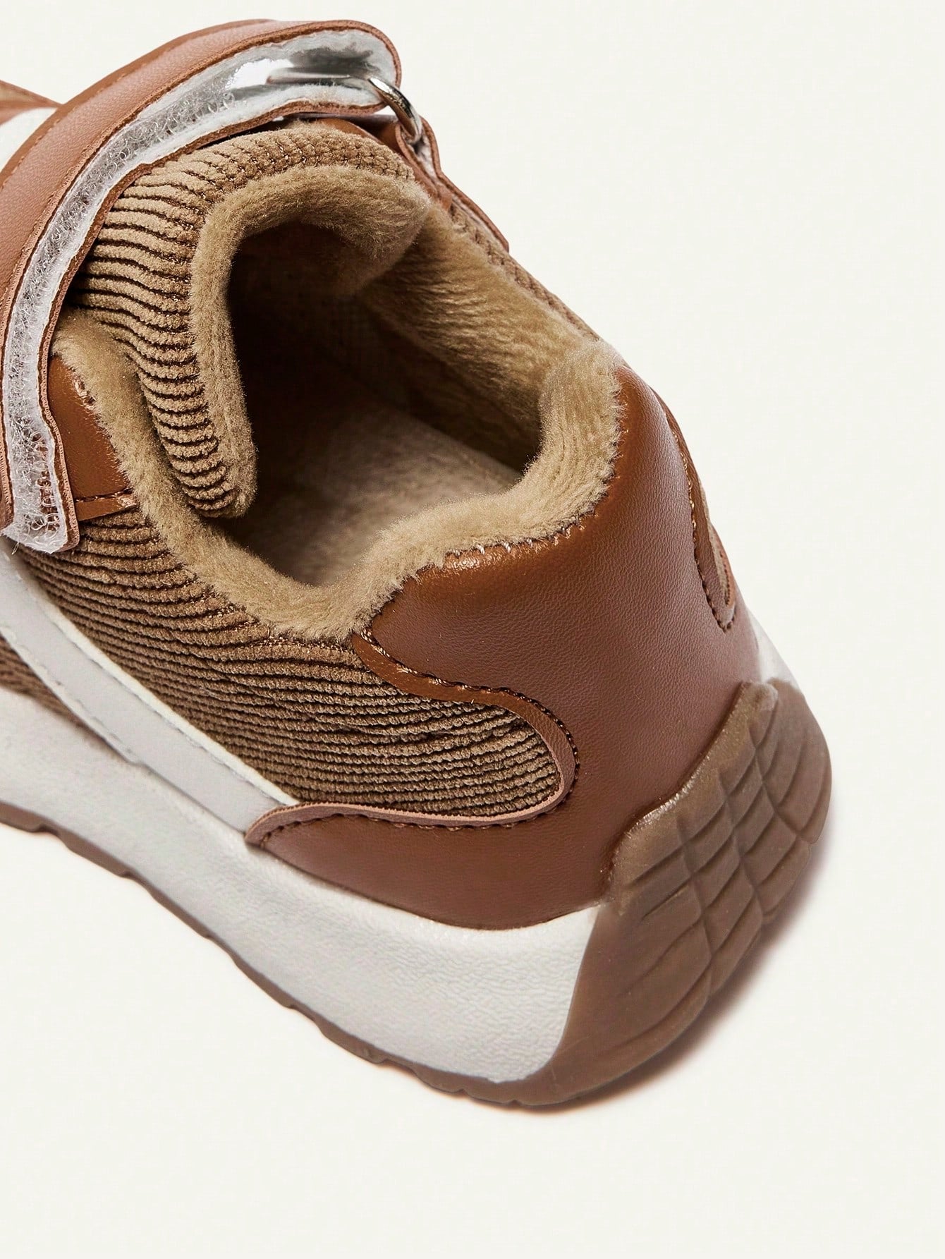 Brown Corduroy Velvet Boys Pastoral Soft Bottom Flat Bottom Baby Sneakers