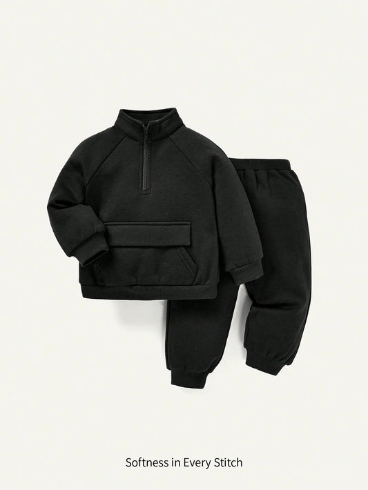 Baby Boy Half Zip Raglan Sleeve Flap Pocket Sweatshirt & Sweatpants Black