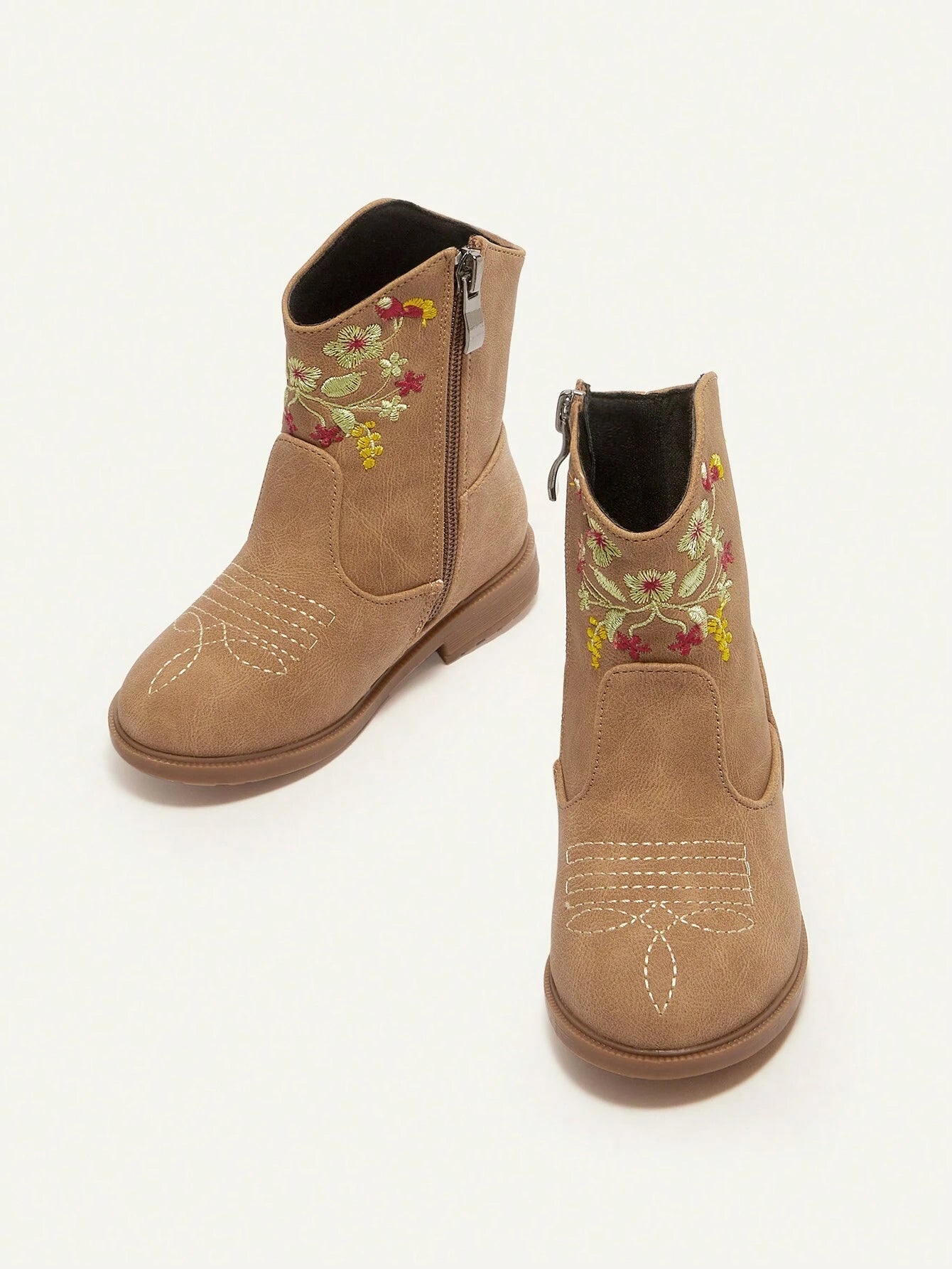 Embroidery Breathable Flat Ankle Boots With Zipper