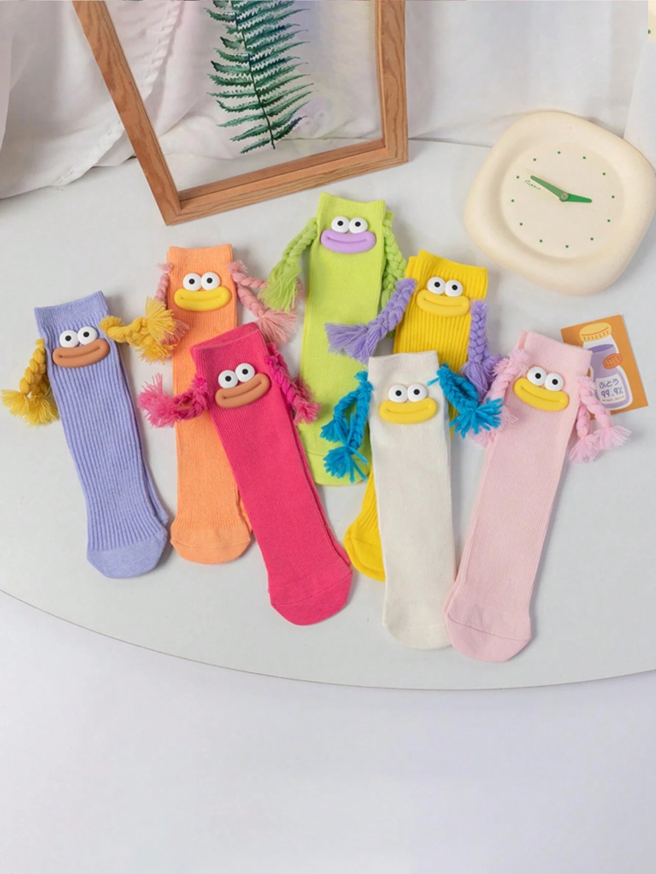 Dopamine Ribbon Sausage Mouth Long Socks White 2Y-12Y