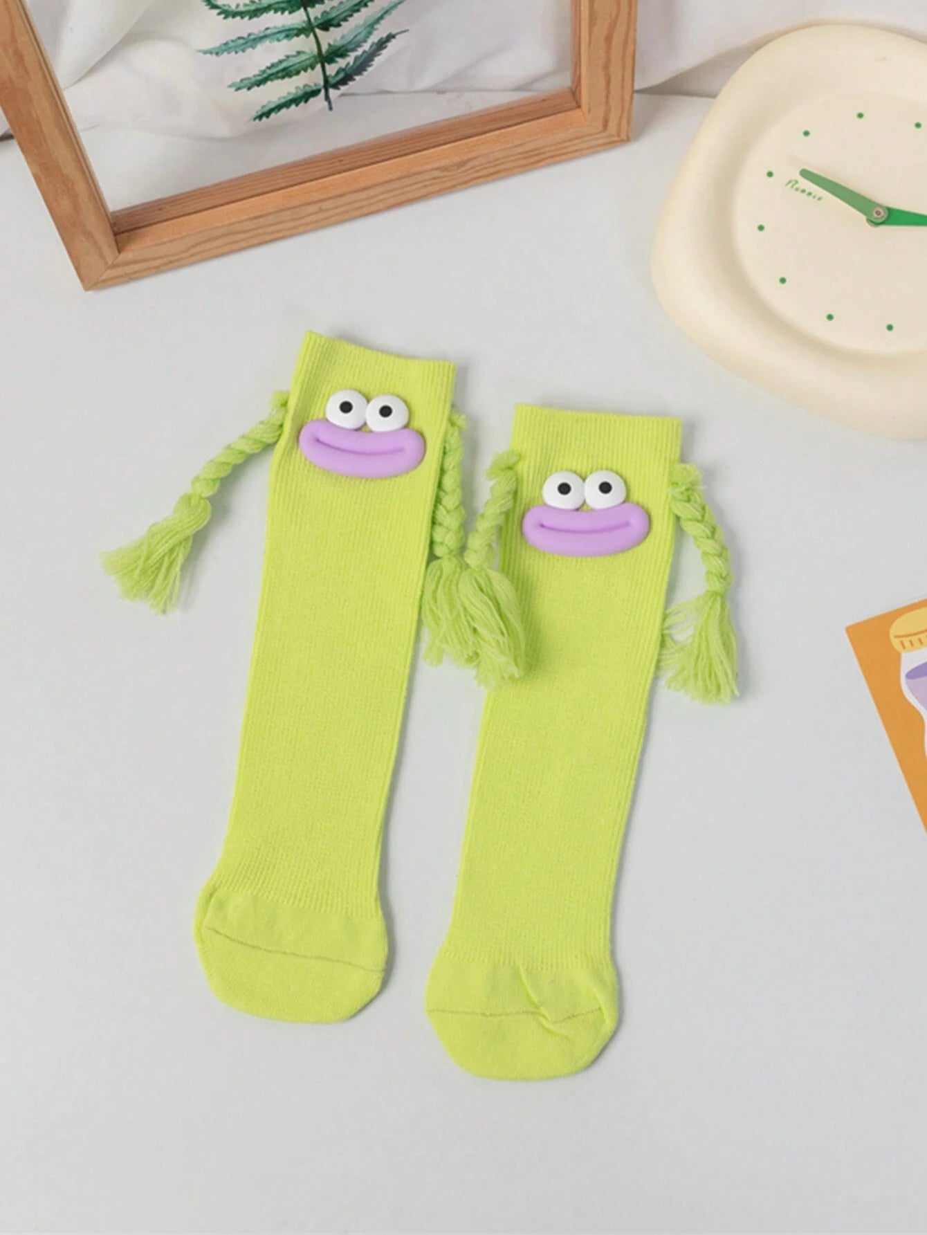 Dopamine Ribbon Sausage Mouth Long Socks Green 2Y-12Y