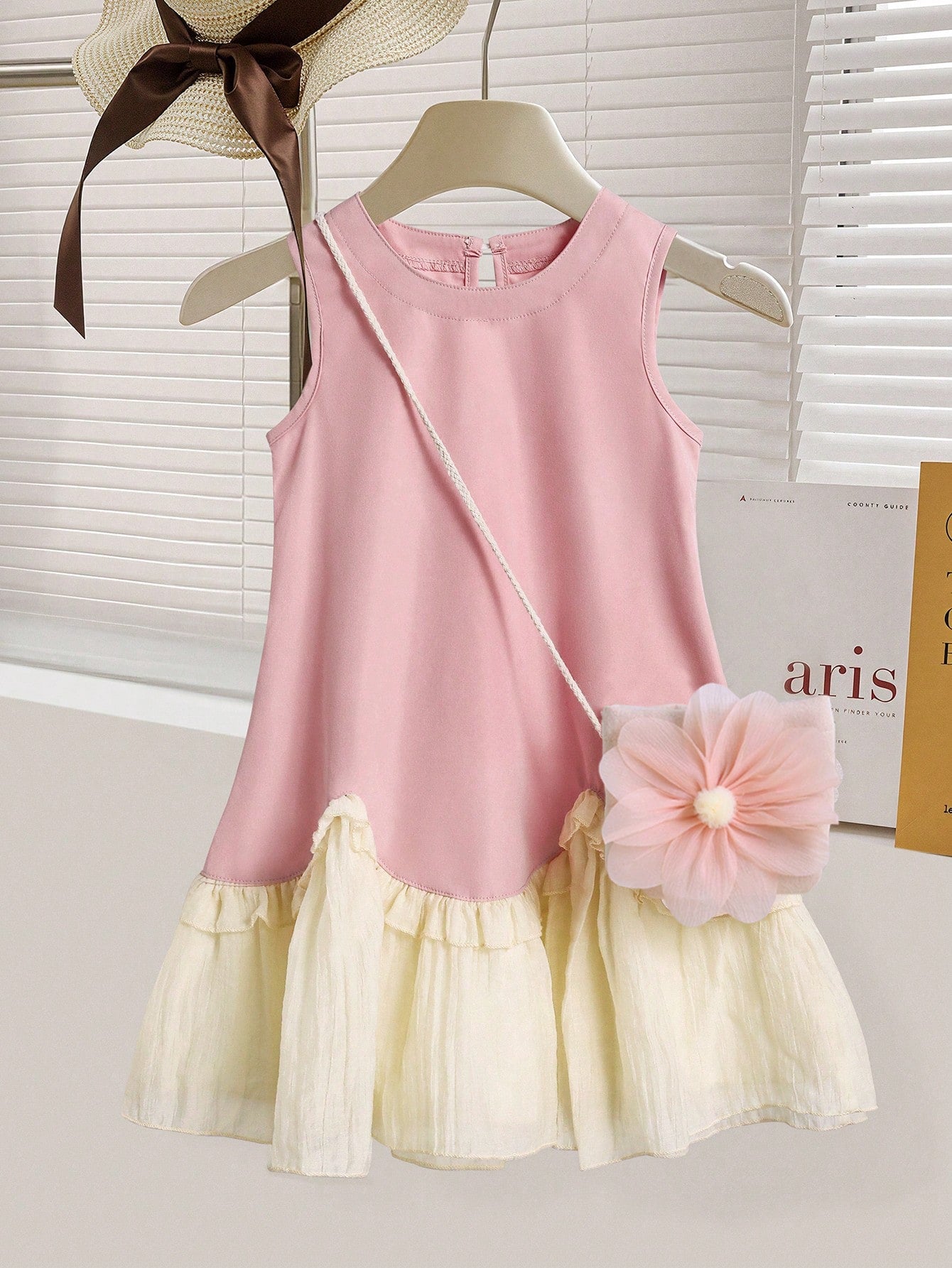 Young Girl Ruffled Hem Dress And 3D Floral Woven Handbag Set
