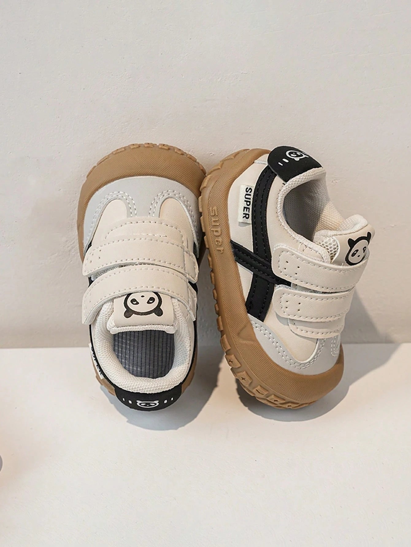 German Training Shoes Classic Patchwork Design