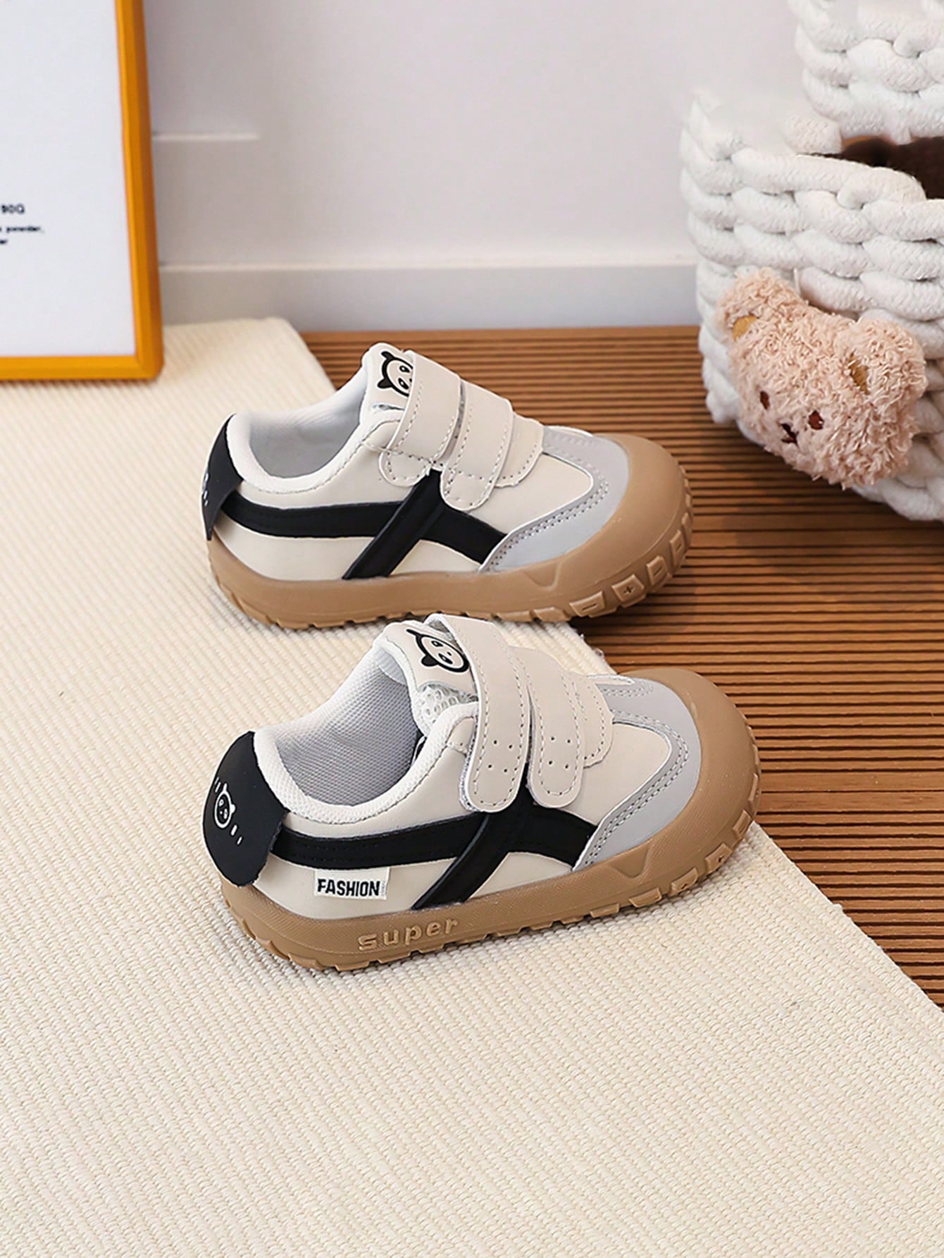 German Training Shoes Classic Patchwork Design