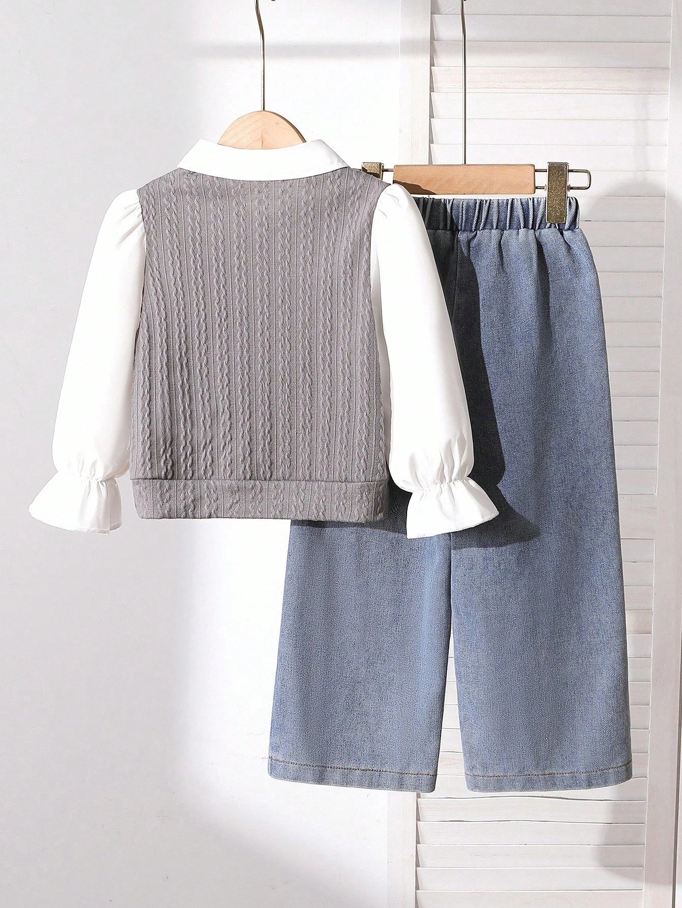 Girls' Outfit Set: Patterned Knit Shirt + Jeans
