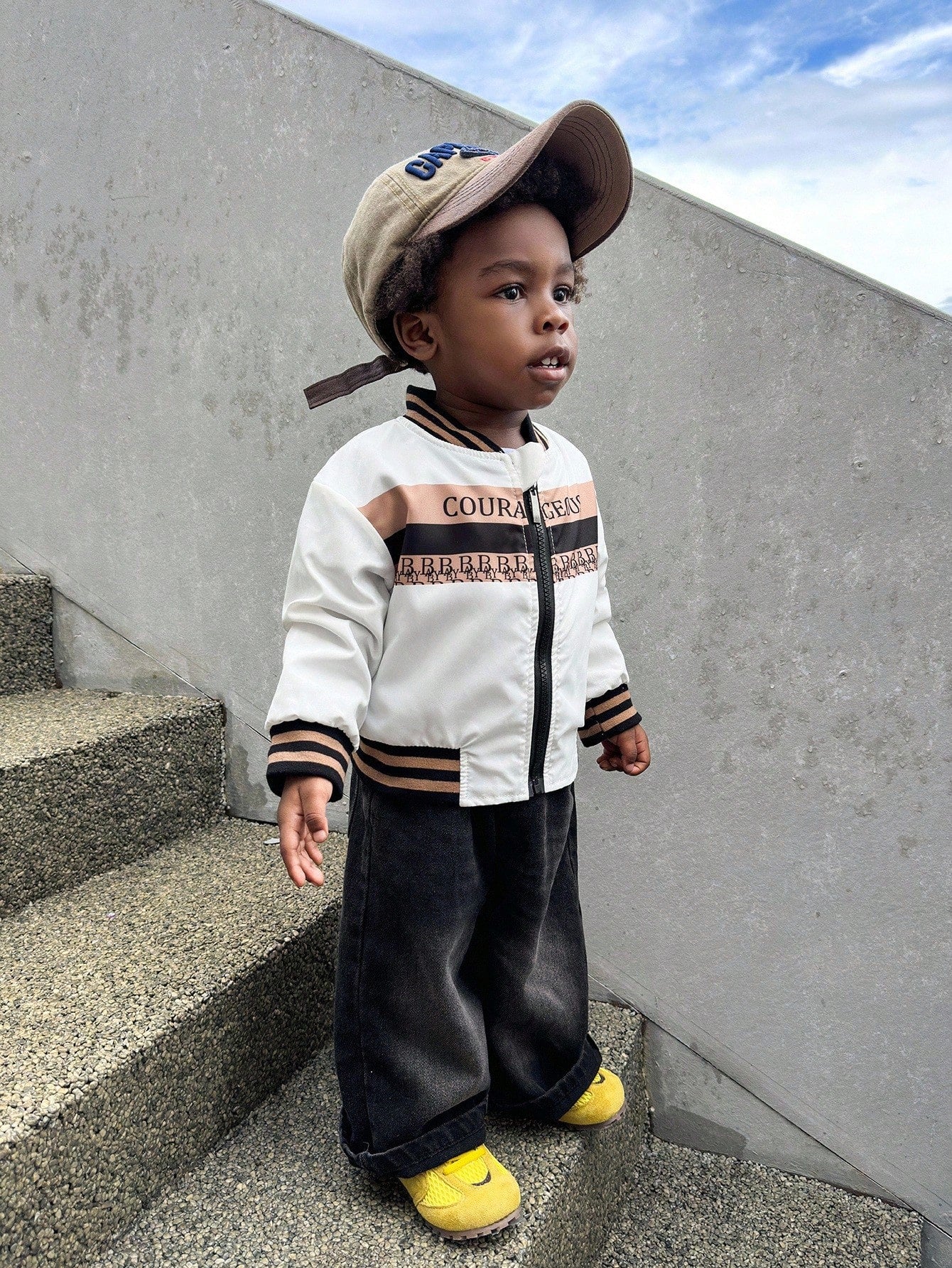 Baby Boy Contrast Stripes Ribbed Collar Cute Bear Print Reversible Zip-Up Jacket