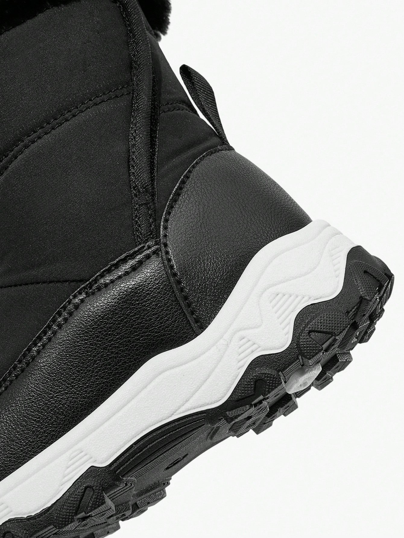 Black Plush Fashion Hook And Loop Closure Warm Snow Boots