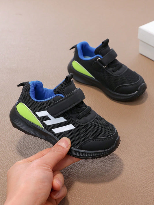 Simple Letter Soft Sole Kindergarten Casual Running Shoes