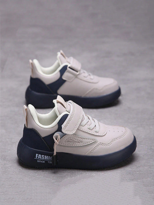 Kids' Sports Shoes Boys Thick Sole Lightweight Casual Running Shoes