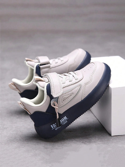 Kids' Sports Shoes Boys Thick Sole Lightweight Casual Running Shoes