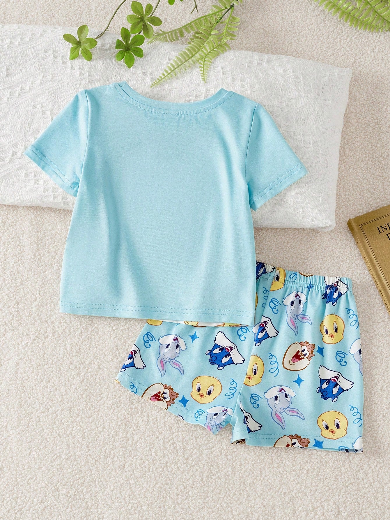 Baby Boy Round Neck Contrast Color T-Shirt And Shorts Pajama Set
