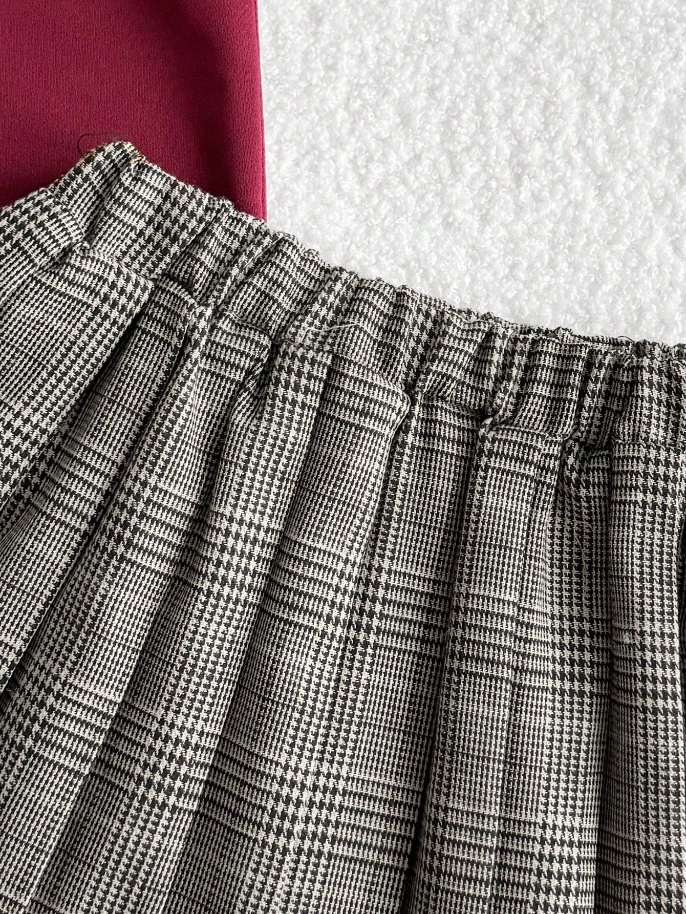2 In 1 Shirt Collar Cute Print Sweatshirt With Vintage Plaid Pleated Hem Skirt Set