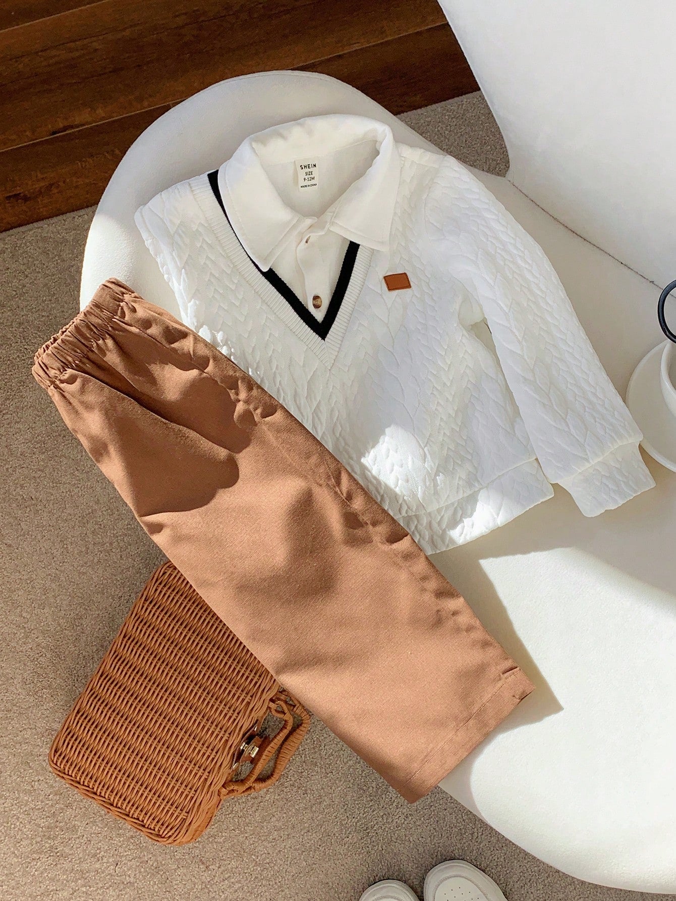 2pcs Baby Boy Cute White Top & Elastic Waist Pants Set