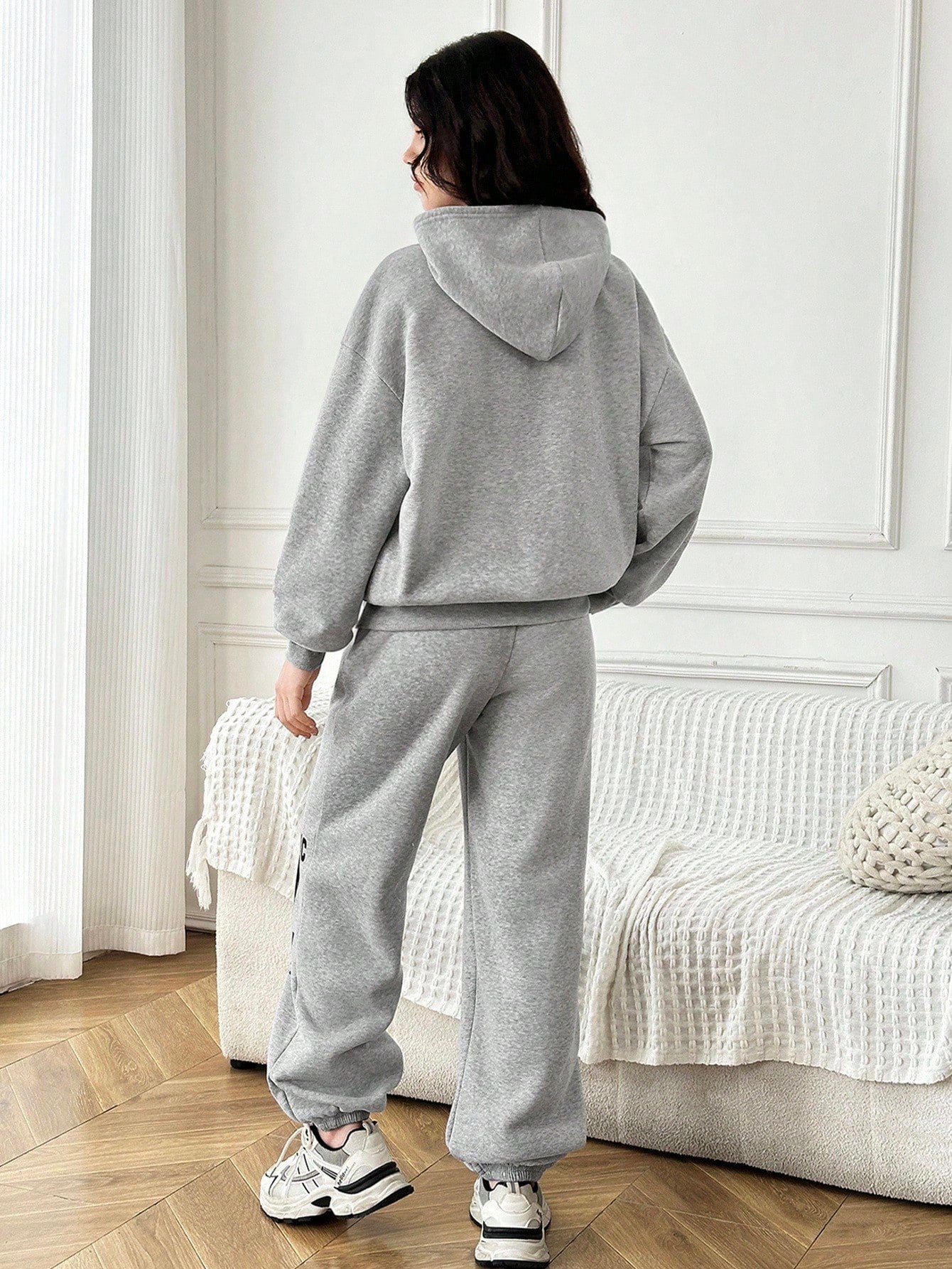 Teen Girl Thick Fleece Loose Casual Street Style Portrait & Slogan Print Hoodie