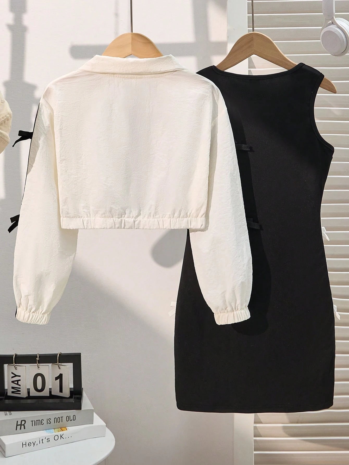 Young Girls Long Sleeve Zip-Up Jacket Bow Decor And Bowknot Decor Slip Dress Set