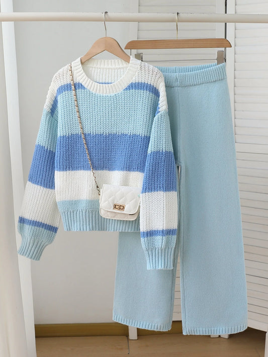 Patchwork Dropped Shoulder Sweater With Light Blue Leg Knit Pants