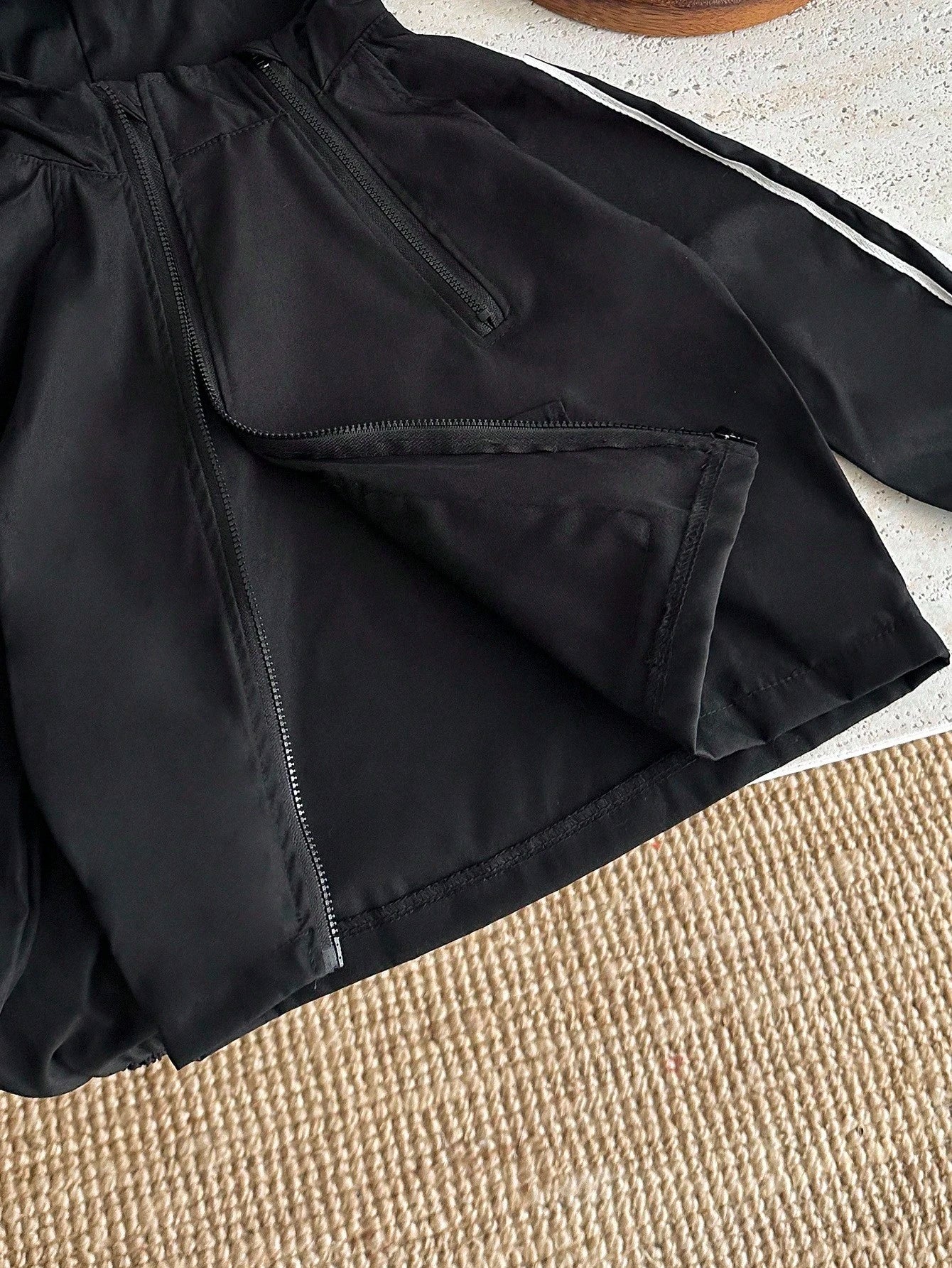 2pcs Young Boy Korean Style Casual Striped Long Sleeve Zip-Up Top + Striped Pocket Casual Pants