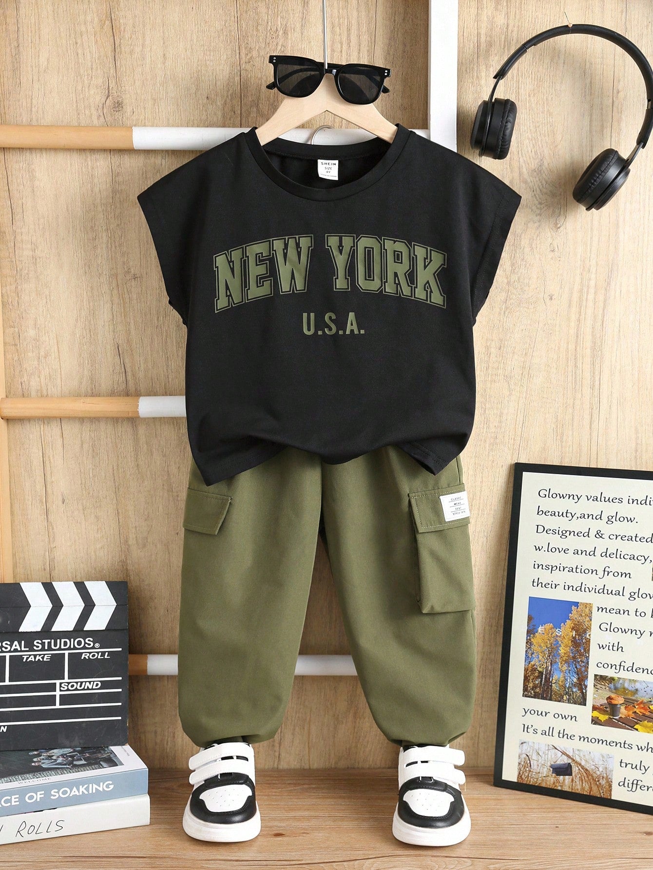 2pcs Young Boys Sleeveless Printed Top And Drawstring Pants Set