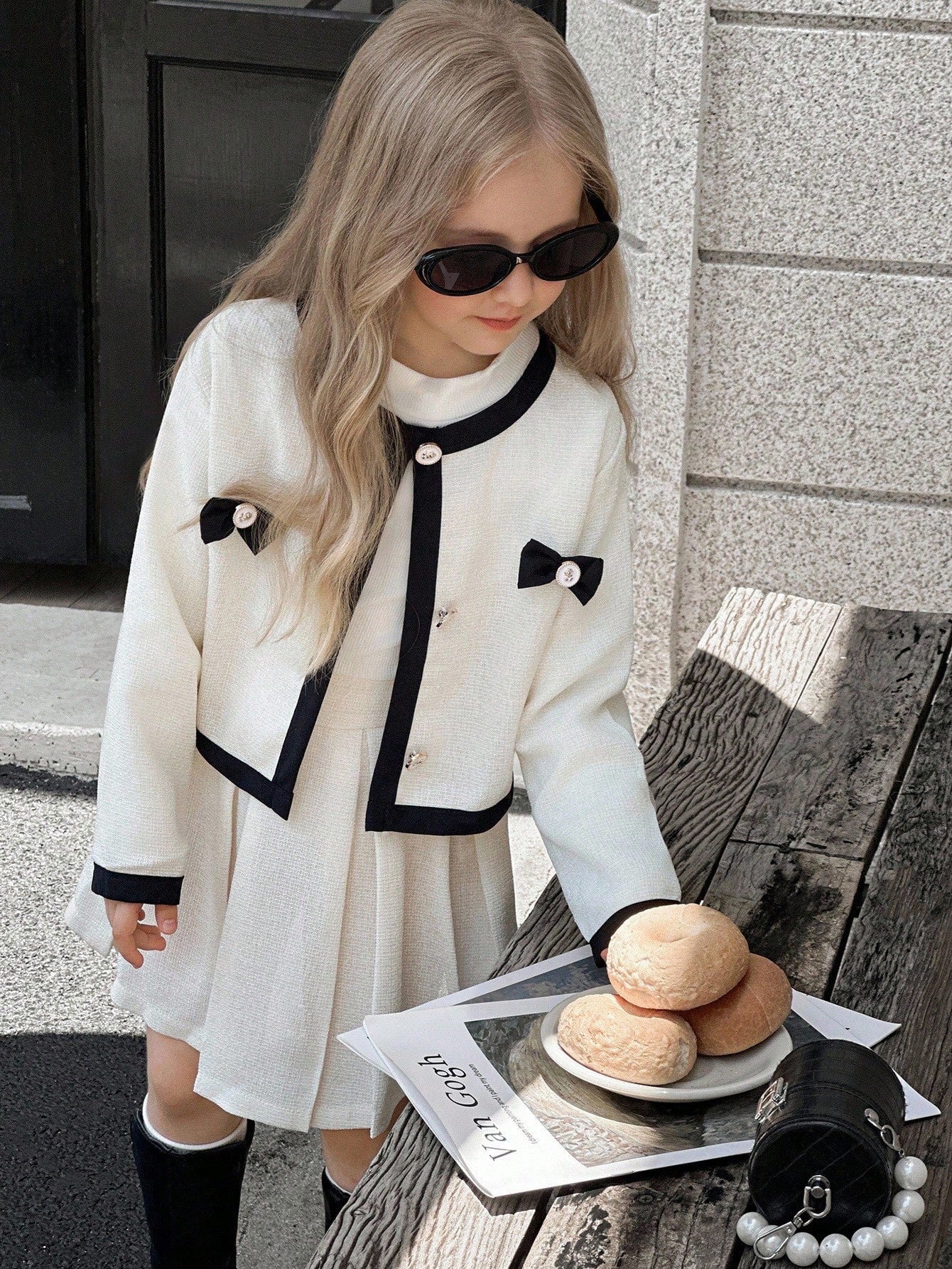 Young Girls Cute Bow Decor Short Sleeve Jacket And Comfortable Adorable Skirt Set Apricot