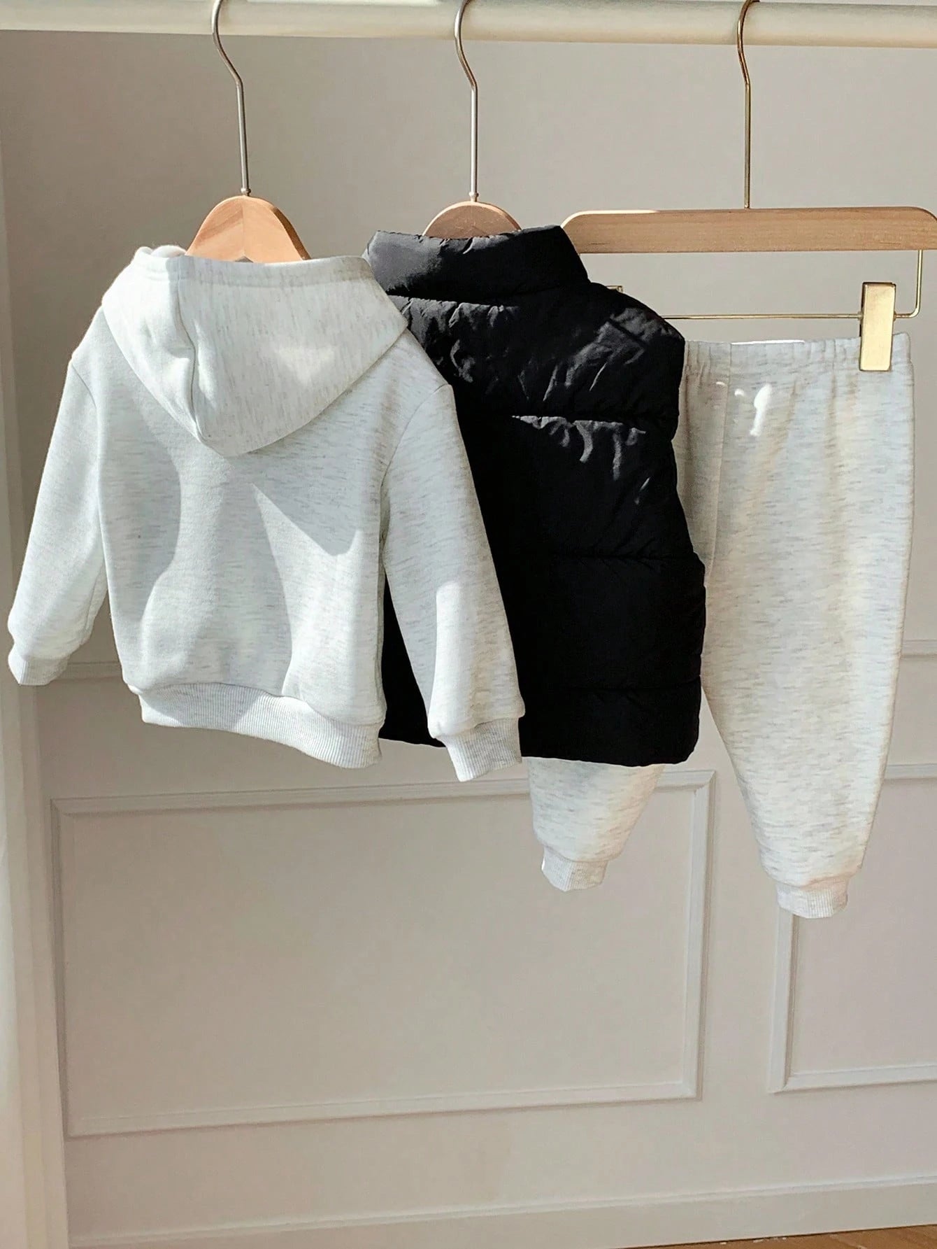 3pcs/Set Baby Boy/Girl Casual Fleece Vest, Grey Hoodie Sweatshirt And Jogger Pants