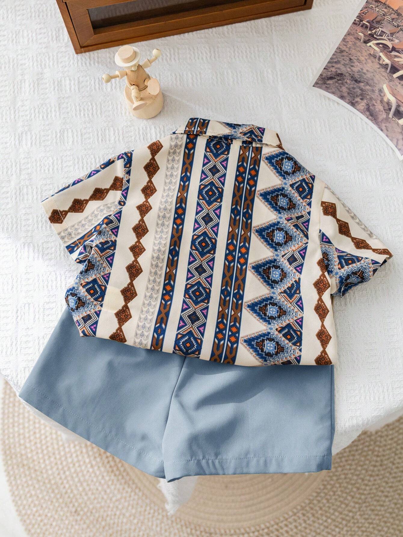 Retro Pattern Breathable Short Sleeve Shirt And Solid Color Shorts Set