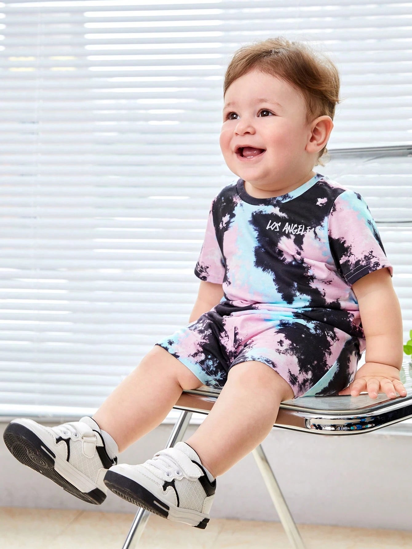 Tie-Dye Pattern Short Sleeve Top & Elastic Waist Shorts 2pcs Set